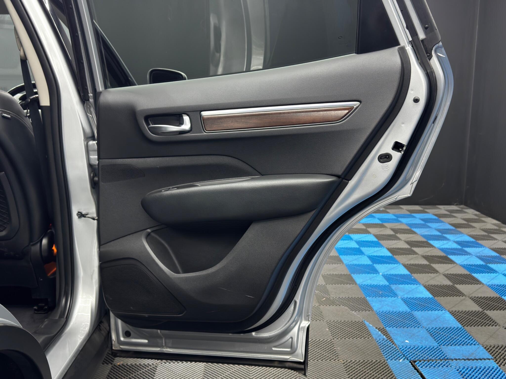 Renault Koleos - Image 39