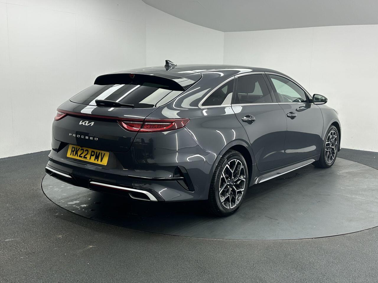 Kia ProCeed - Image 10
