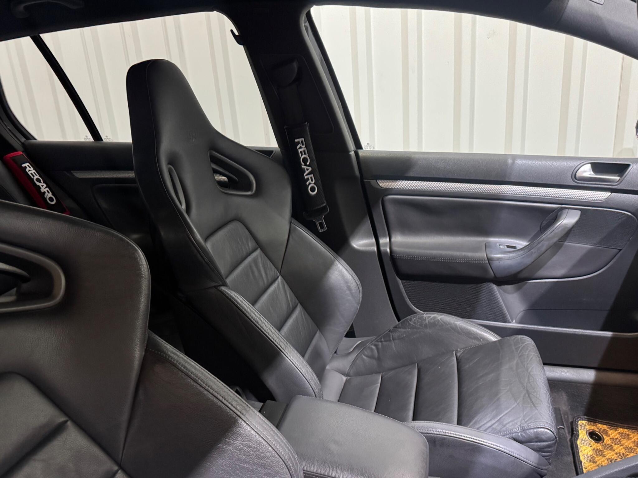 Volkswagen Golf - Image 8