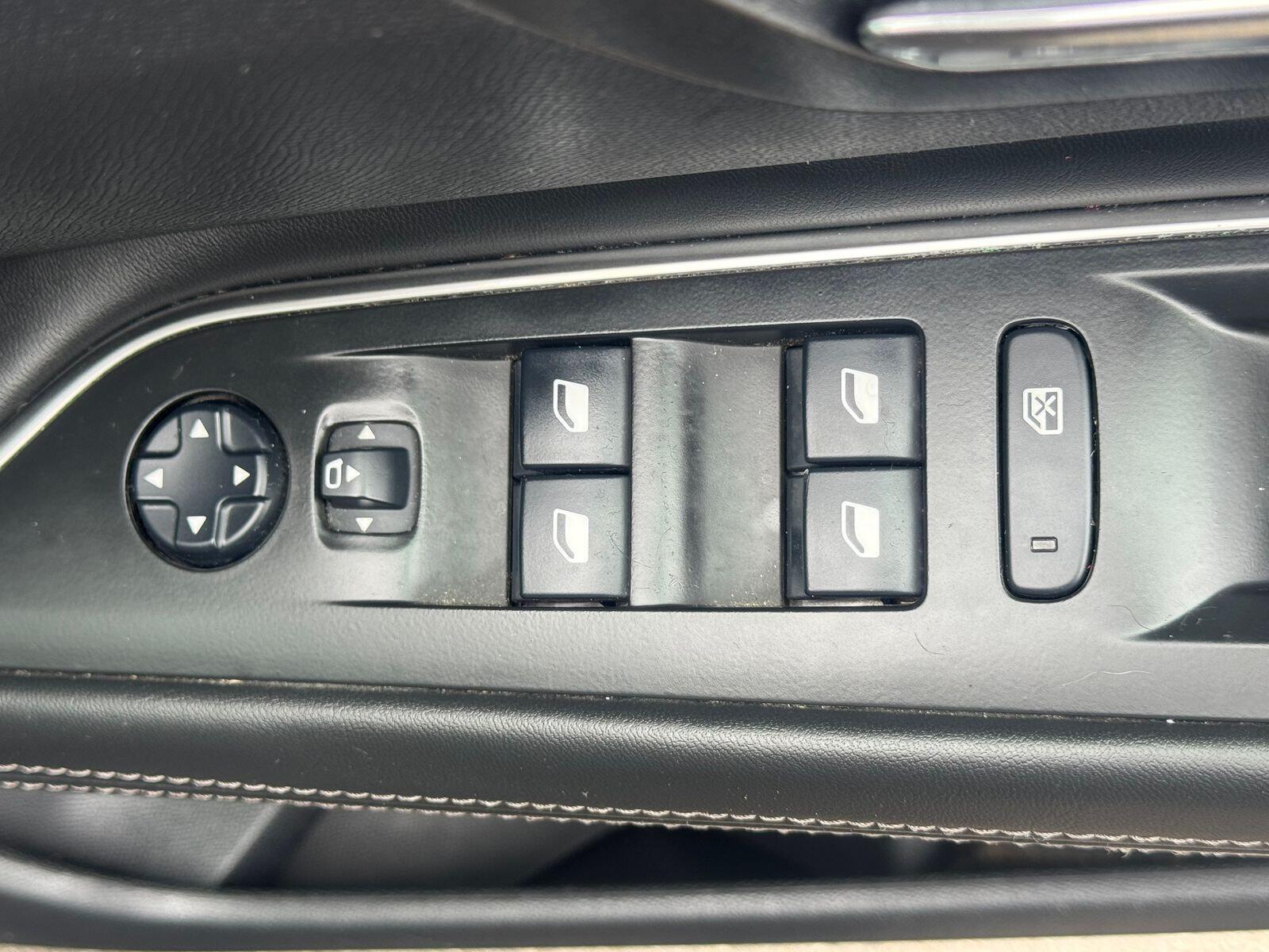 Peugeot 3008 - Image 20