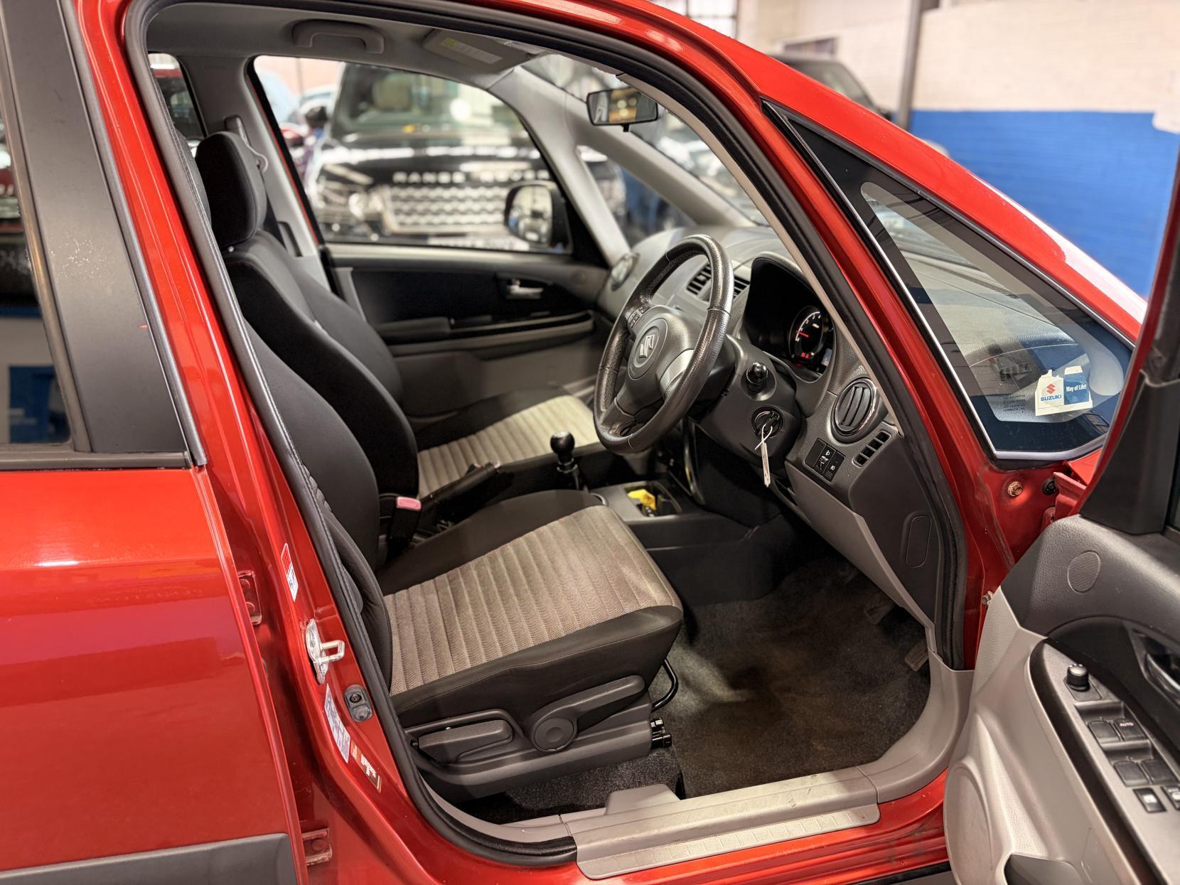 Suzuki SX4 - Image 16
