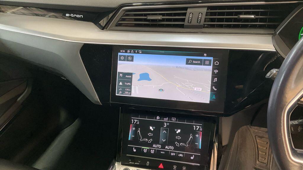 Audi E-Tron - Image 2