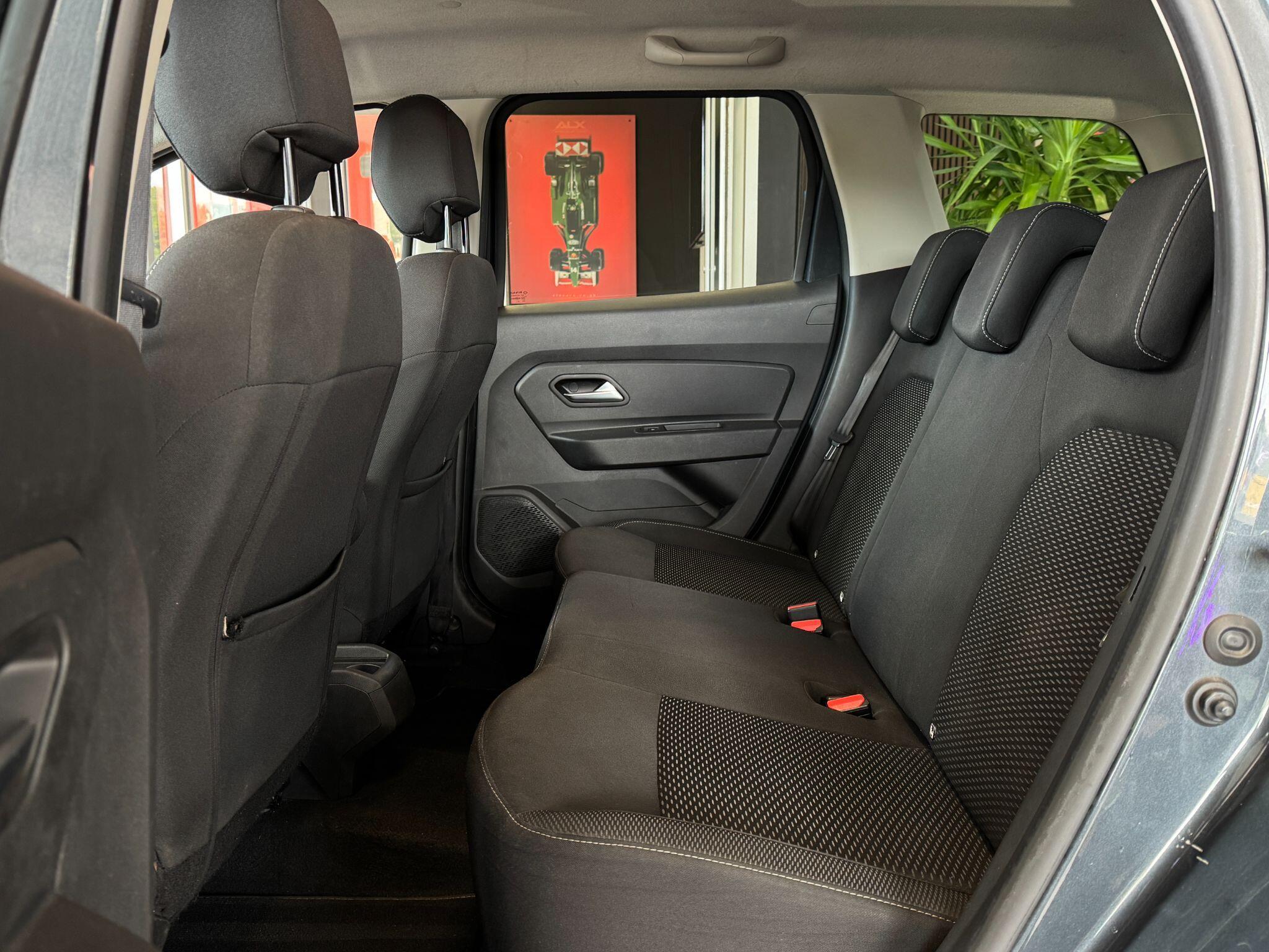 Dacia Duster - Image 12