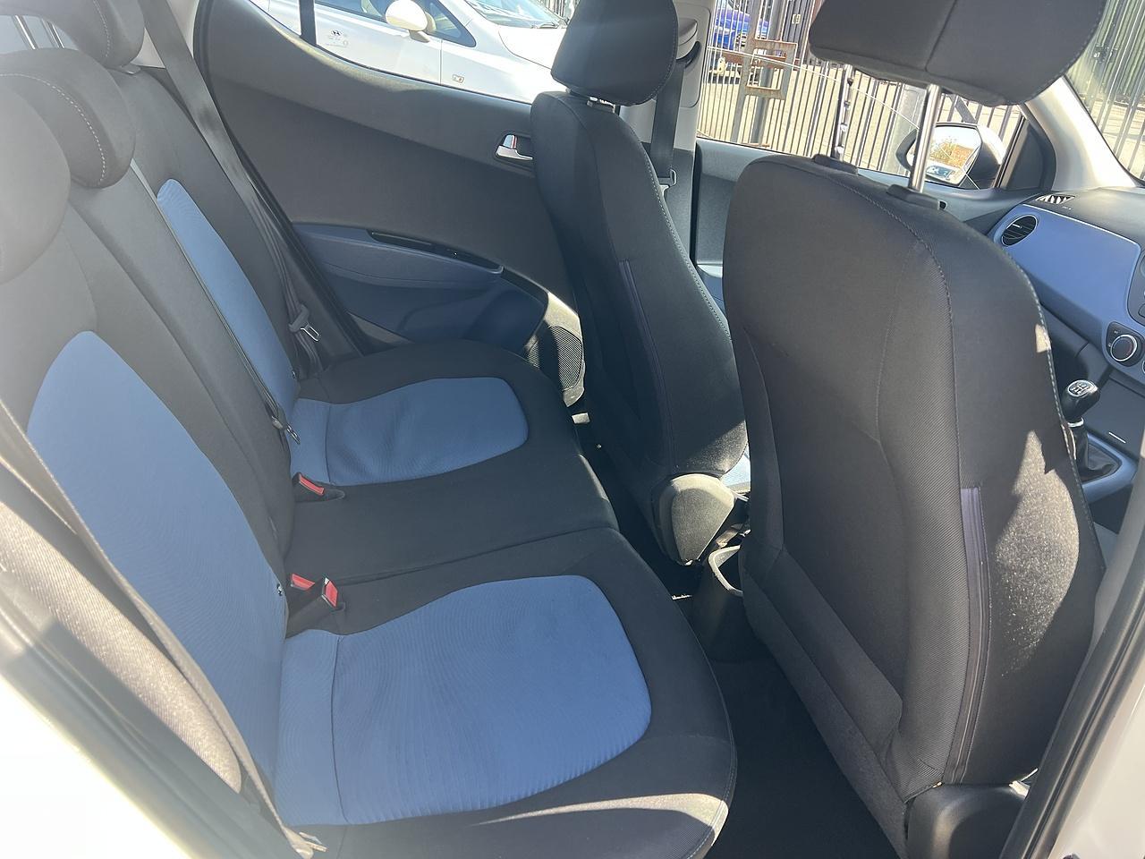 Hyundai i10 - Image 20