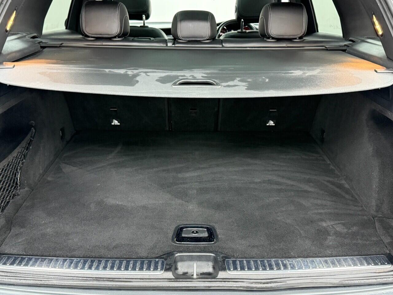 Mercedes GLC - Image 29