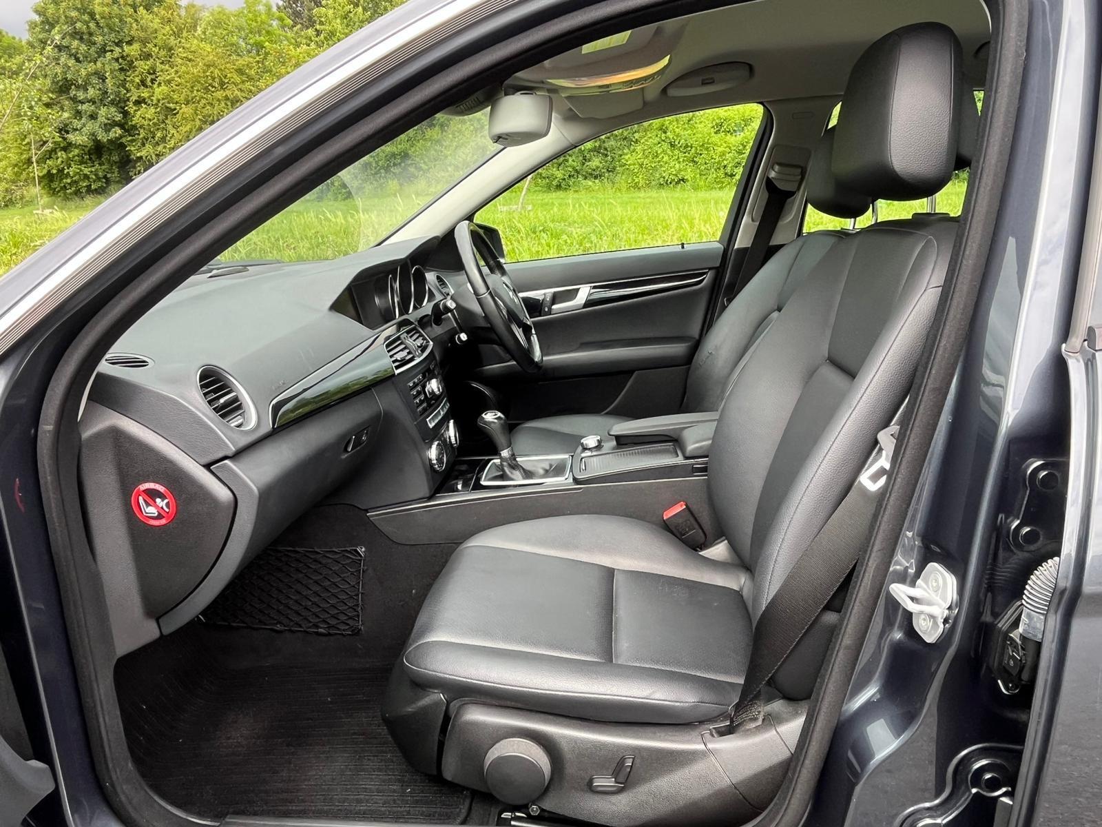 Mercedes C Class - Image 7