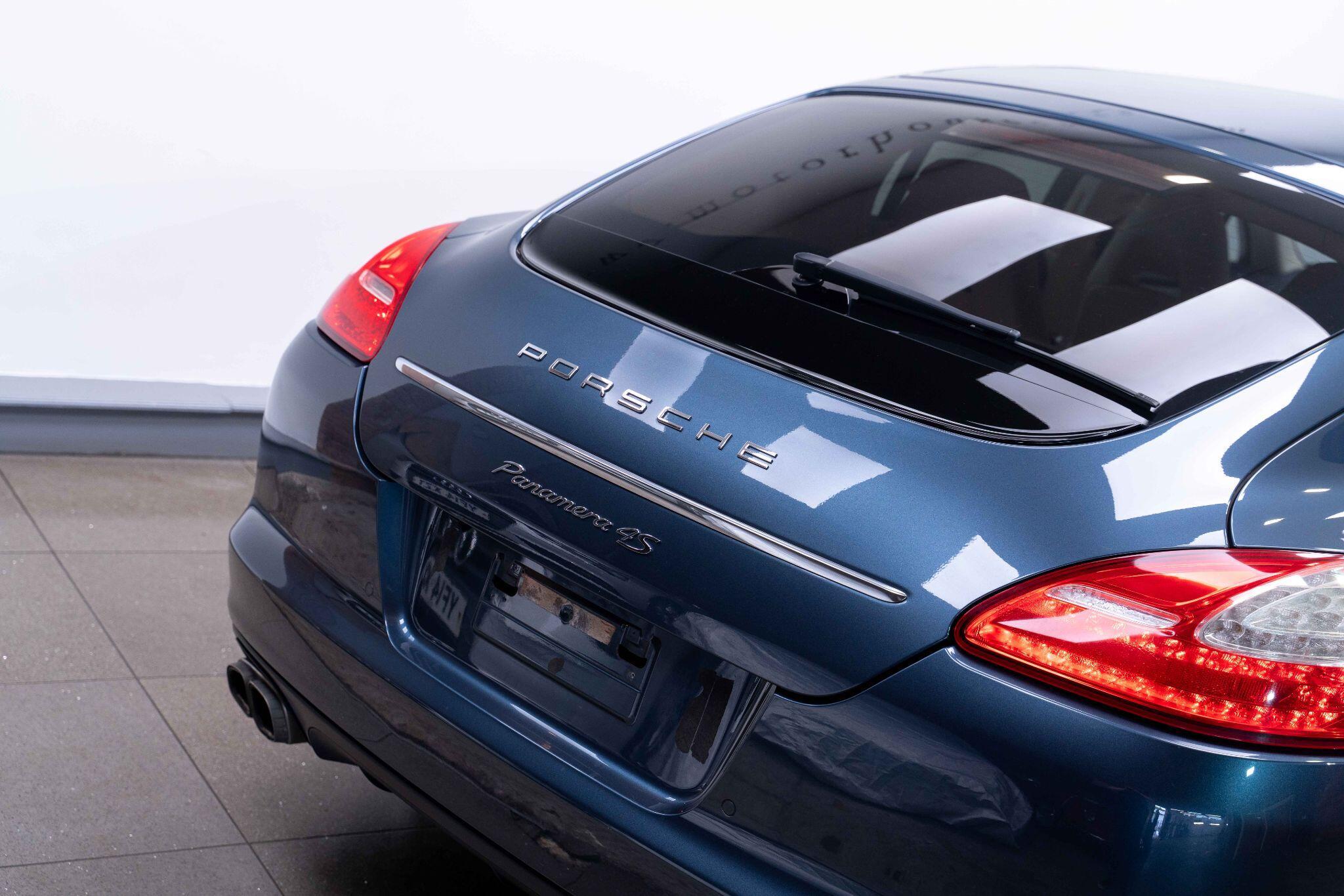 Porsche Panamera - Image 44