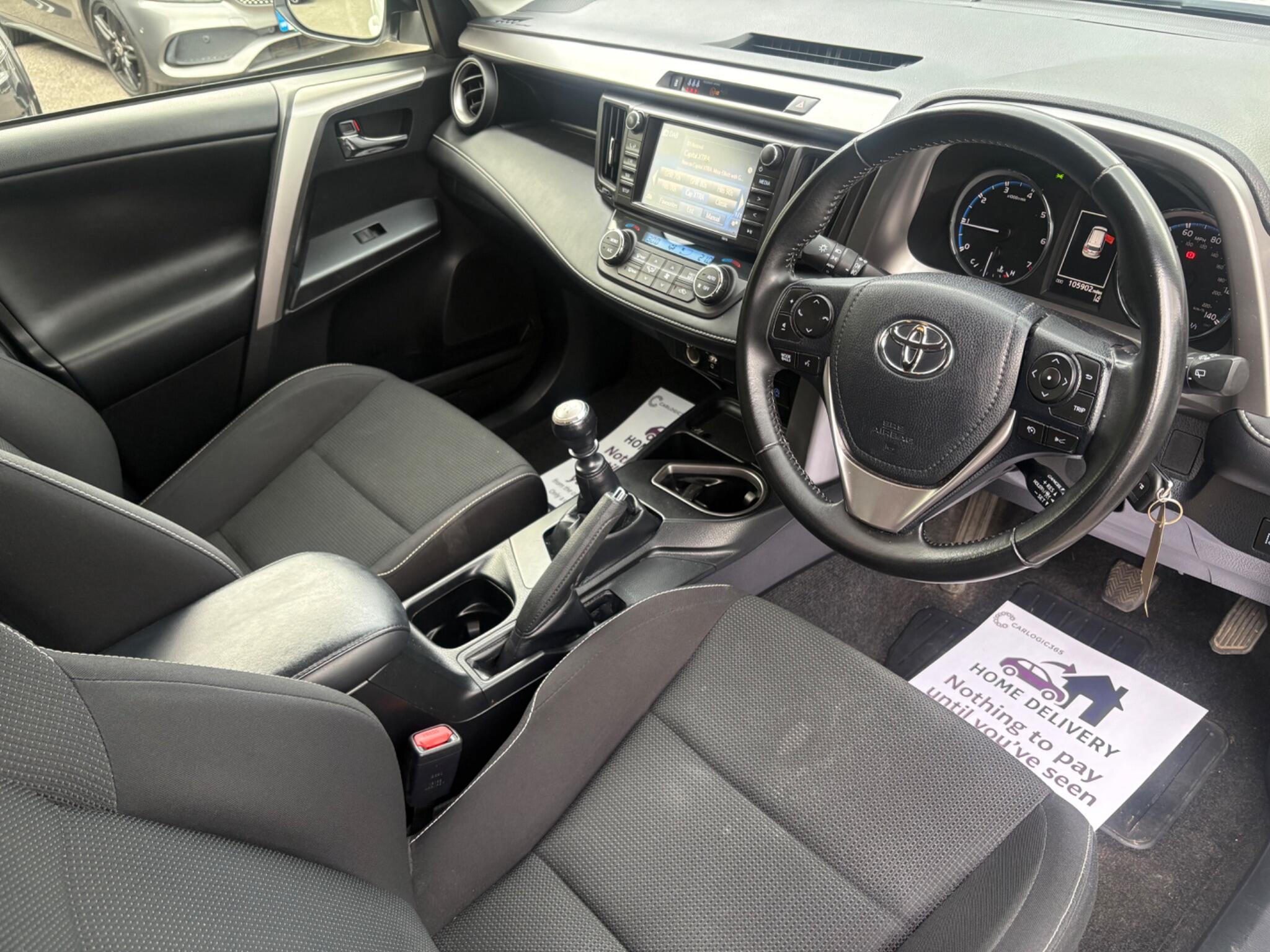 Toyota RAV4 - Image 25