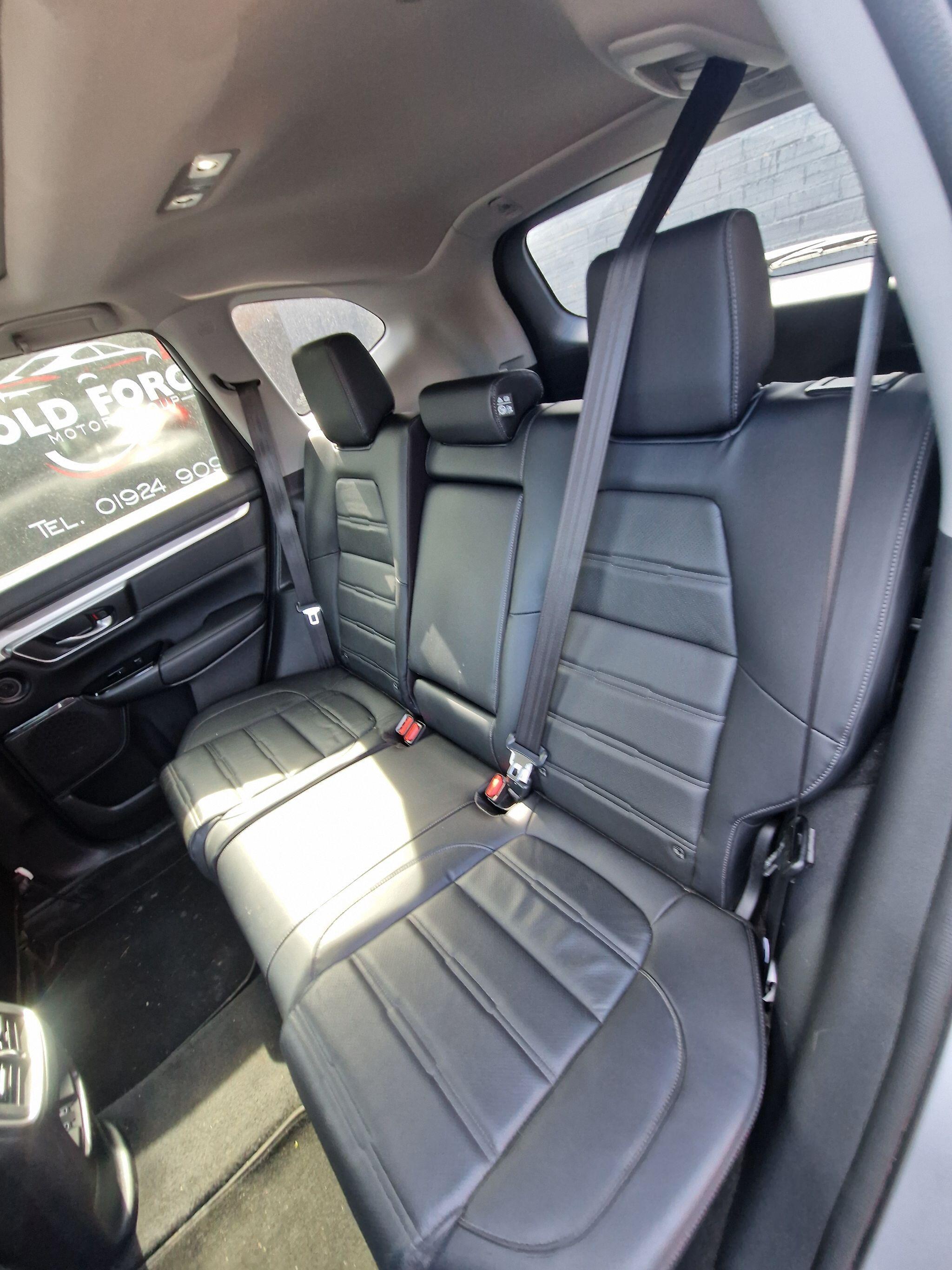 Honda CR-V - Image 41