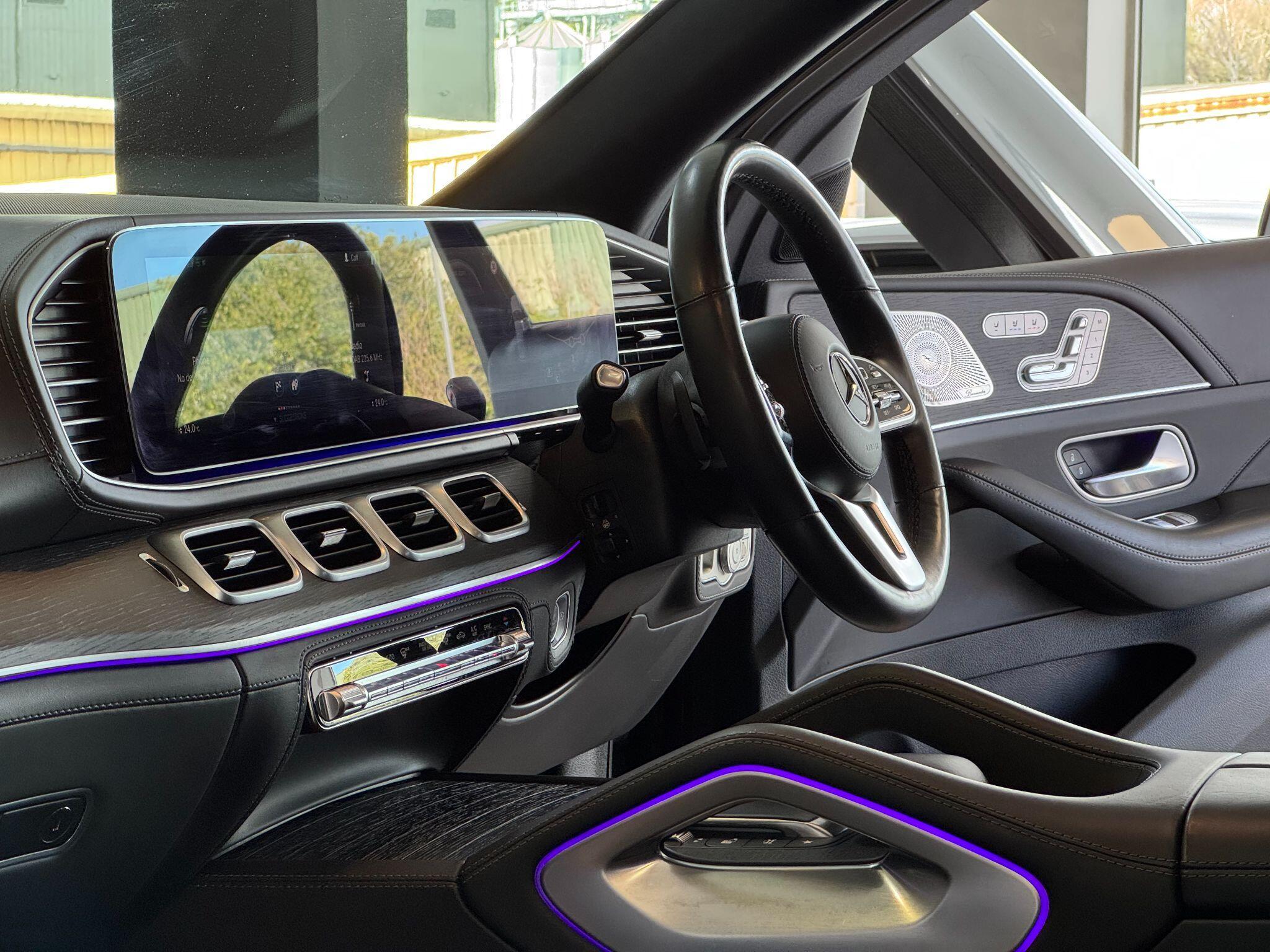Mercedes GLS - Image 35
