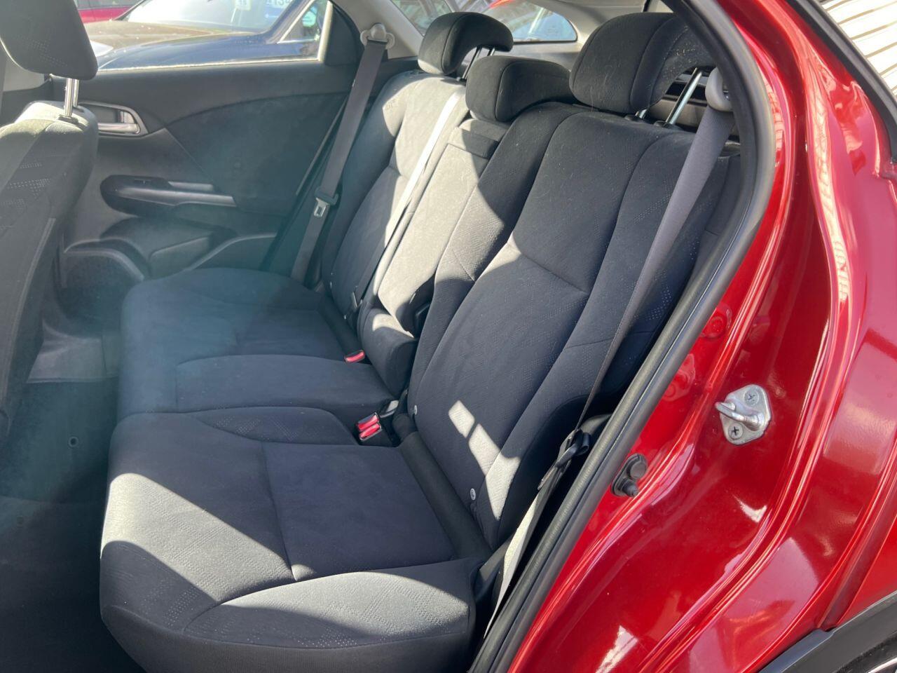 Honda Civic - Image 15