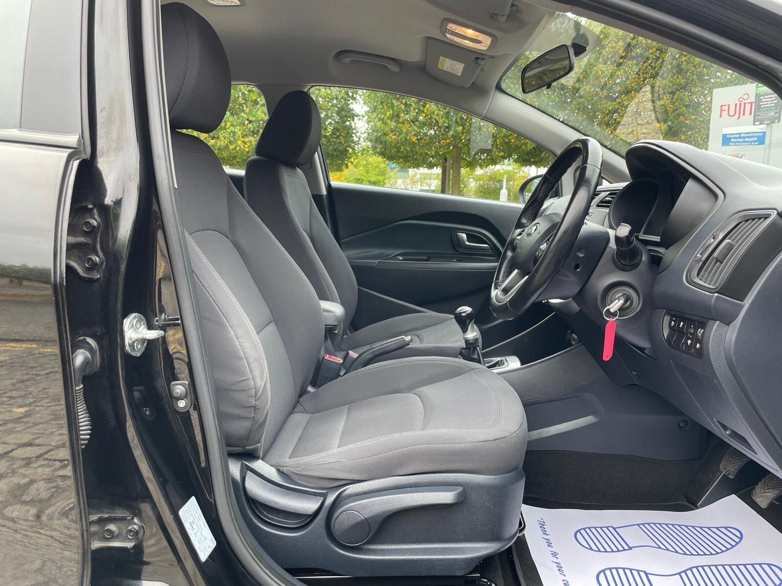 Kia Rio - Image 16