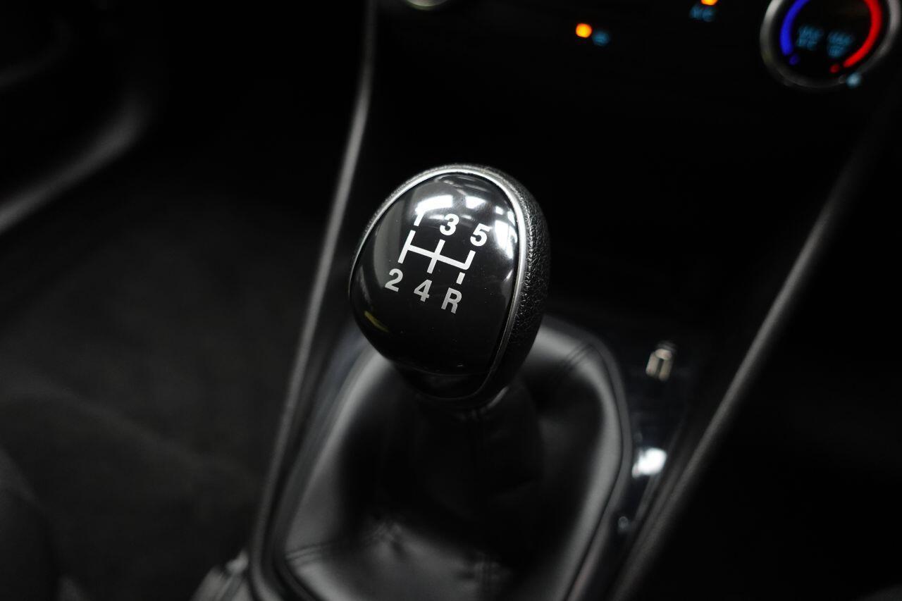 Ford Fiesta - Image 20