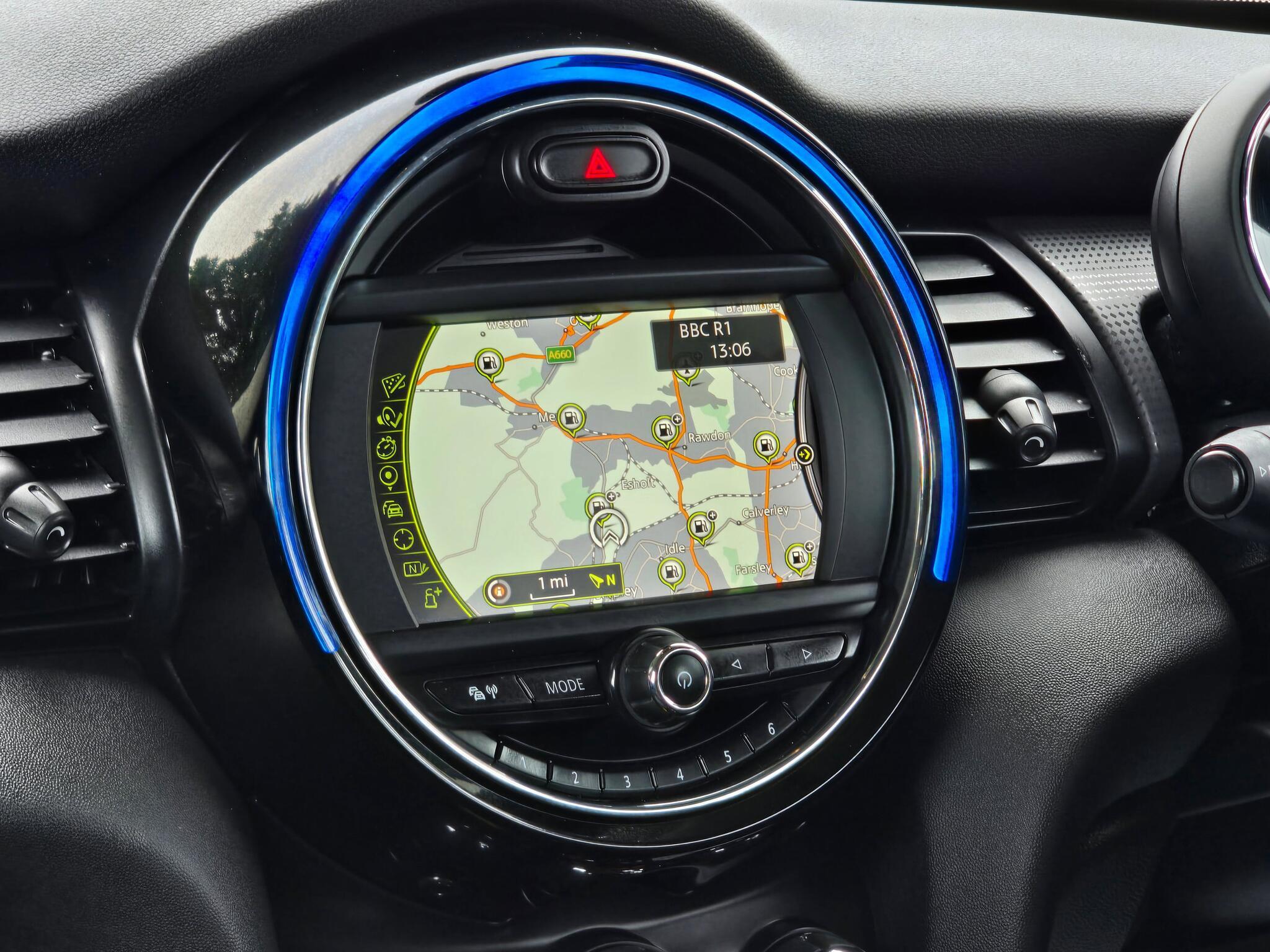 MINI Hatch - Image 5