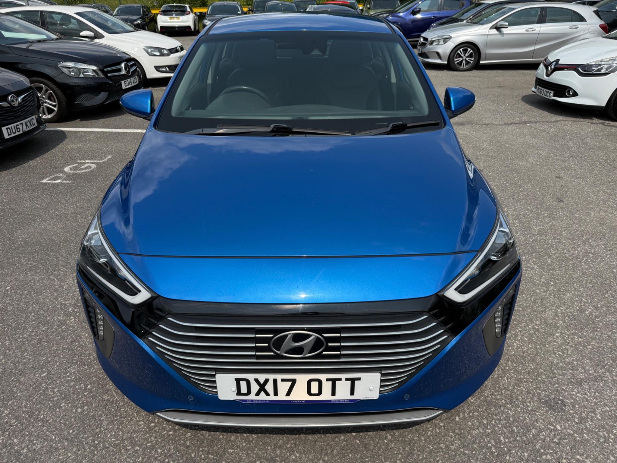 Hyundai Ioniq - Image 5