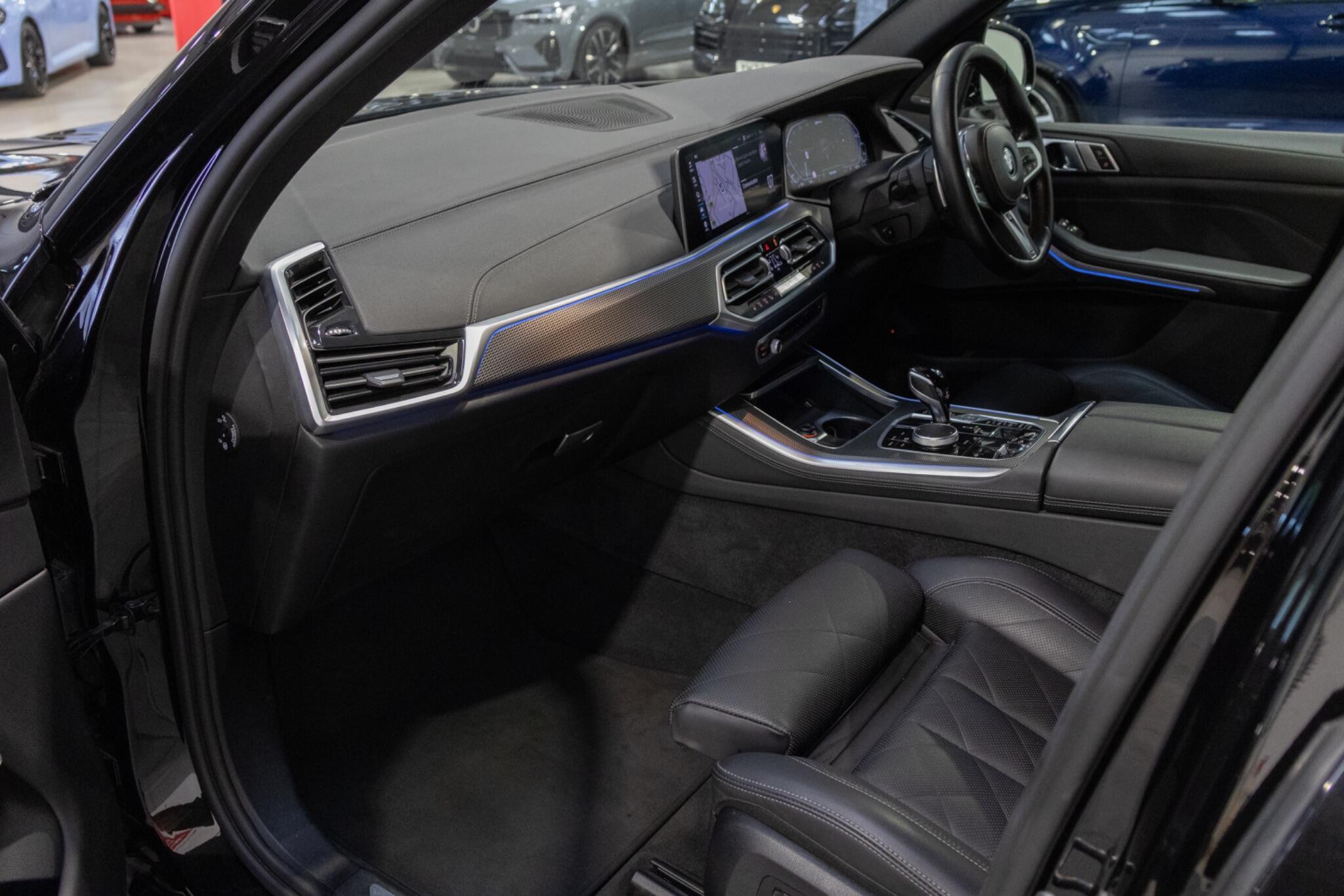 BMW X5 - Image 16