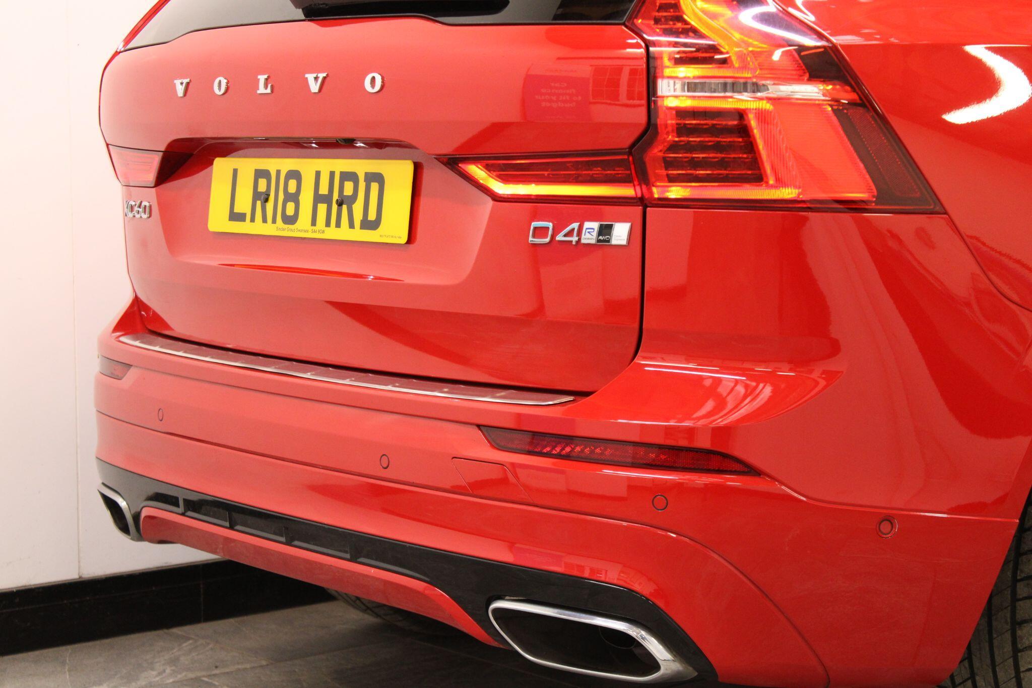 Volvo XC60 - Image 11
