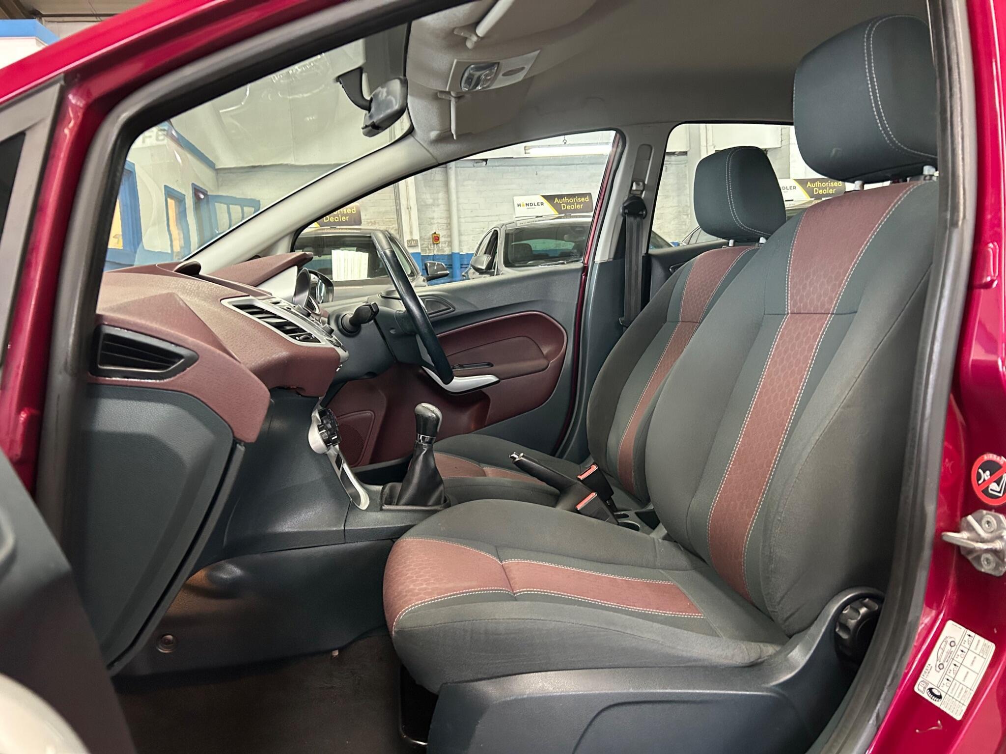 Ford Fiesta - Image 15