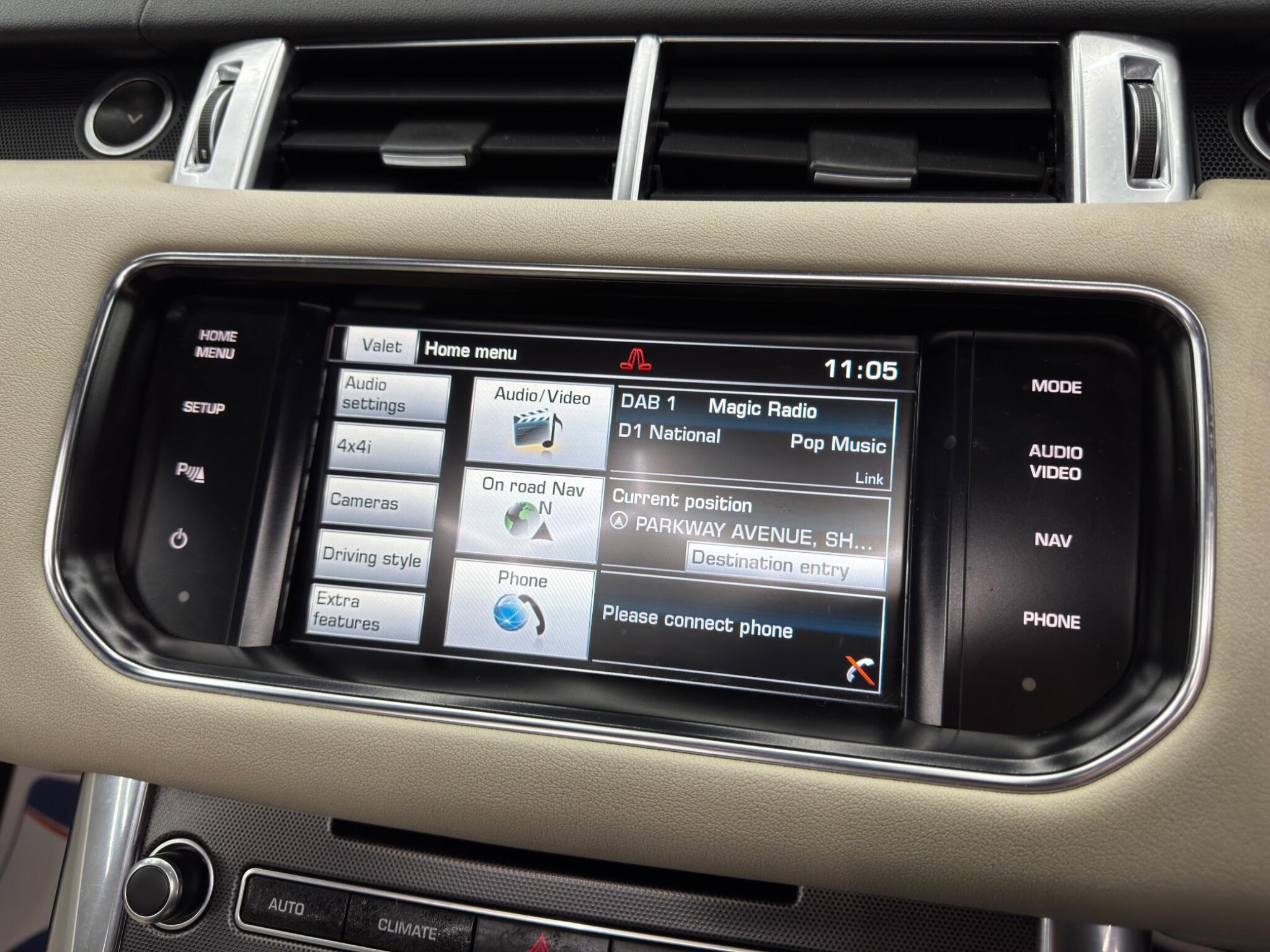 Land Rover RANGE ROVER SPORT - Image 28