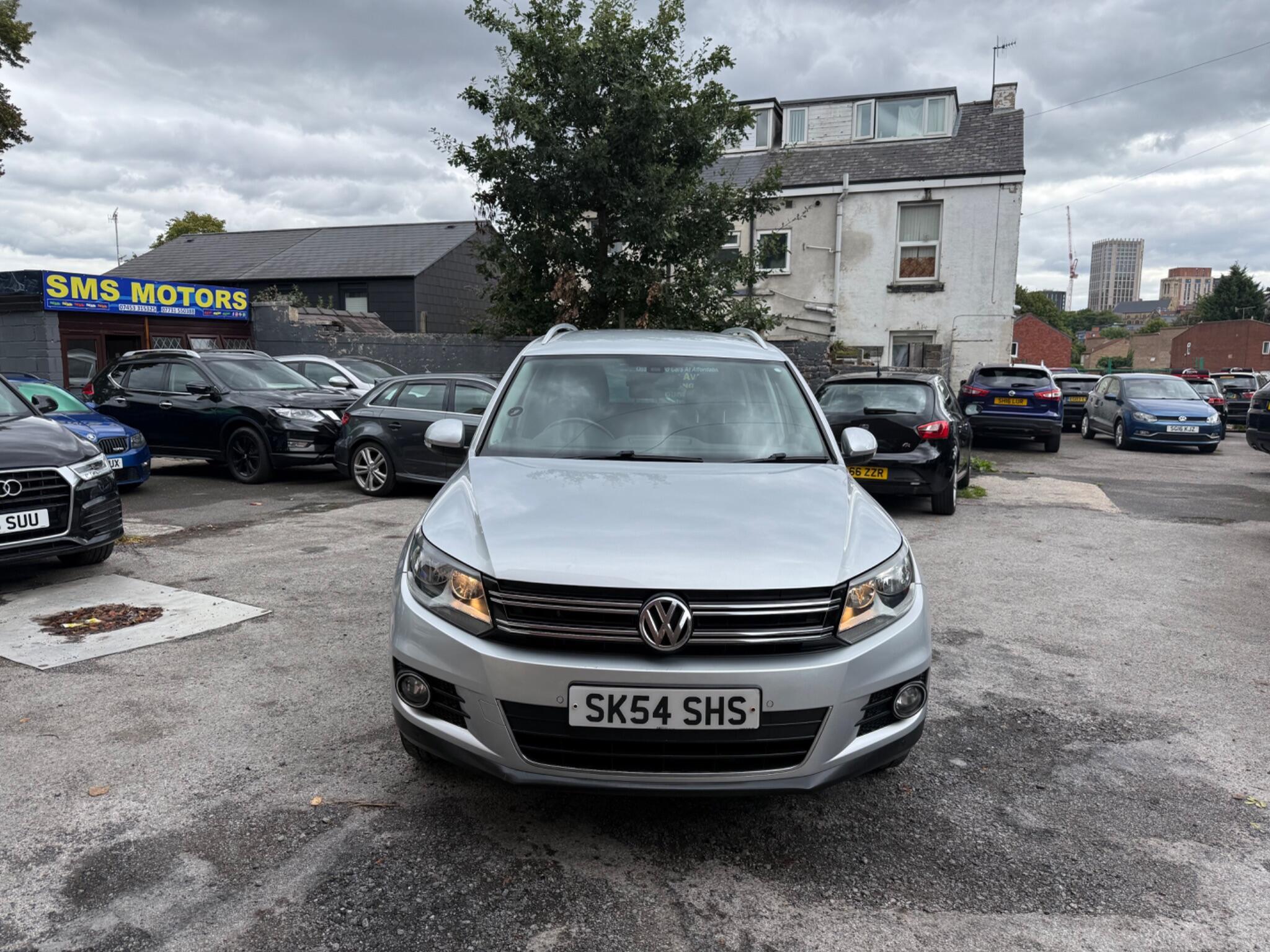 Volkswagen Tiguan - Image 2