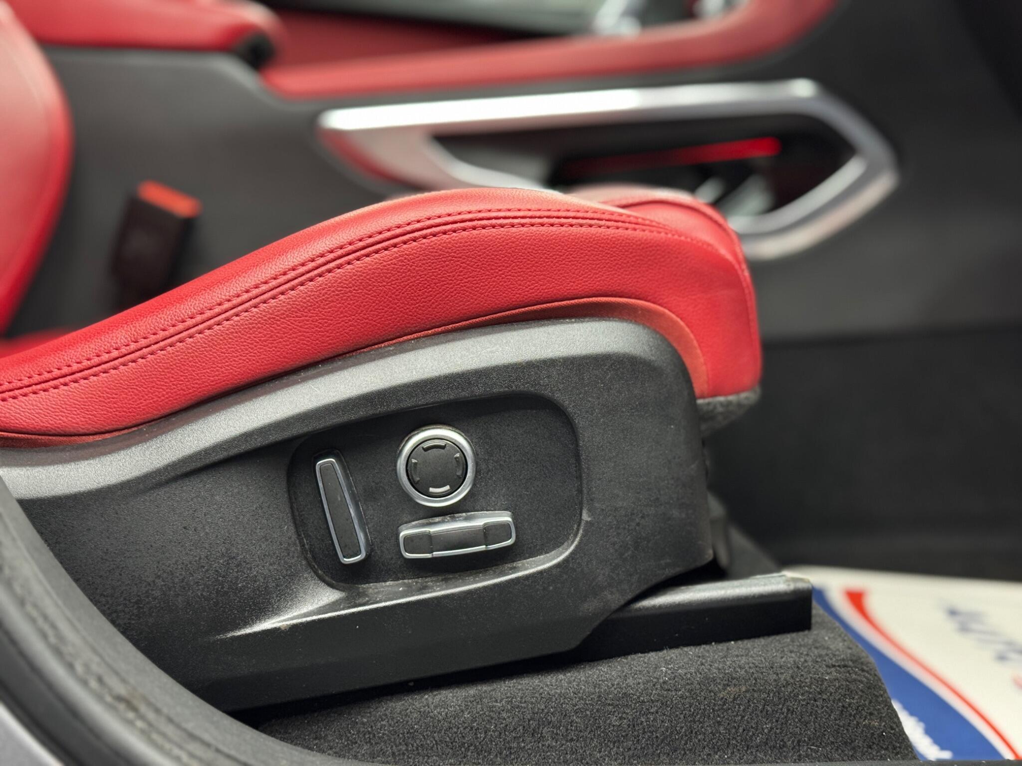 Jaguar F-Pace - Image 44