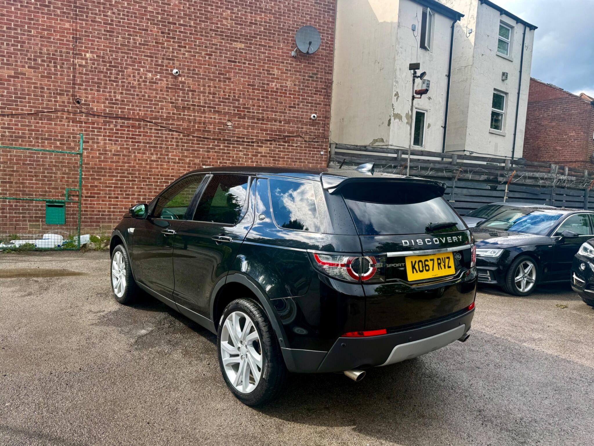 Land Rover DISCOVERY SPORT - Image 5
