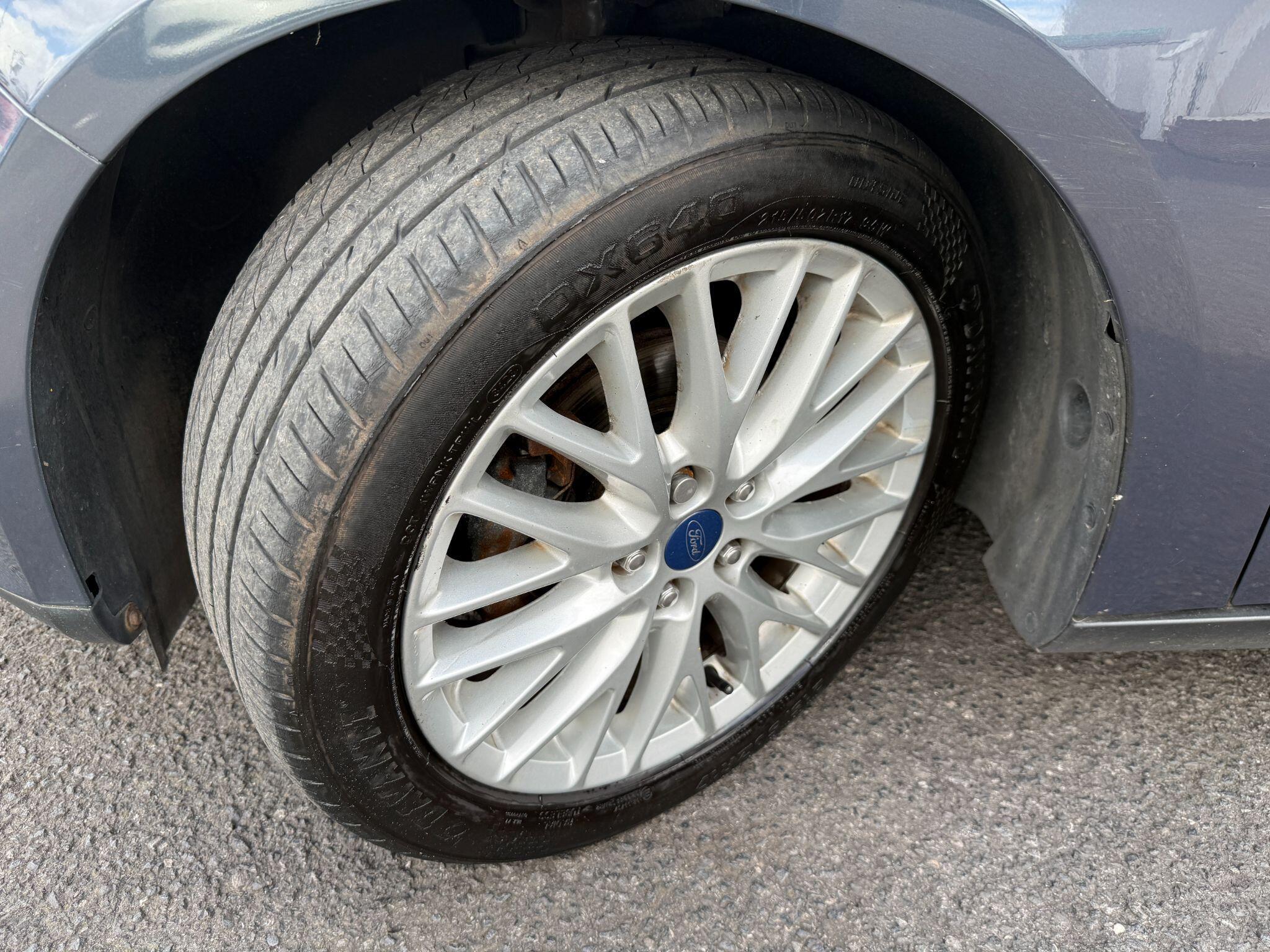 Ford Focus - Image 64