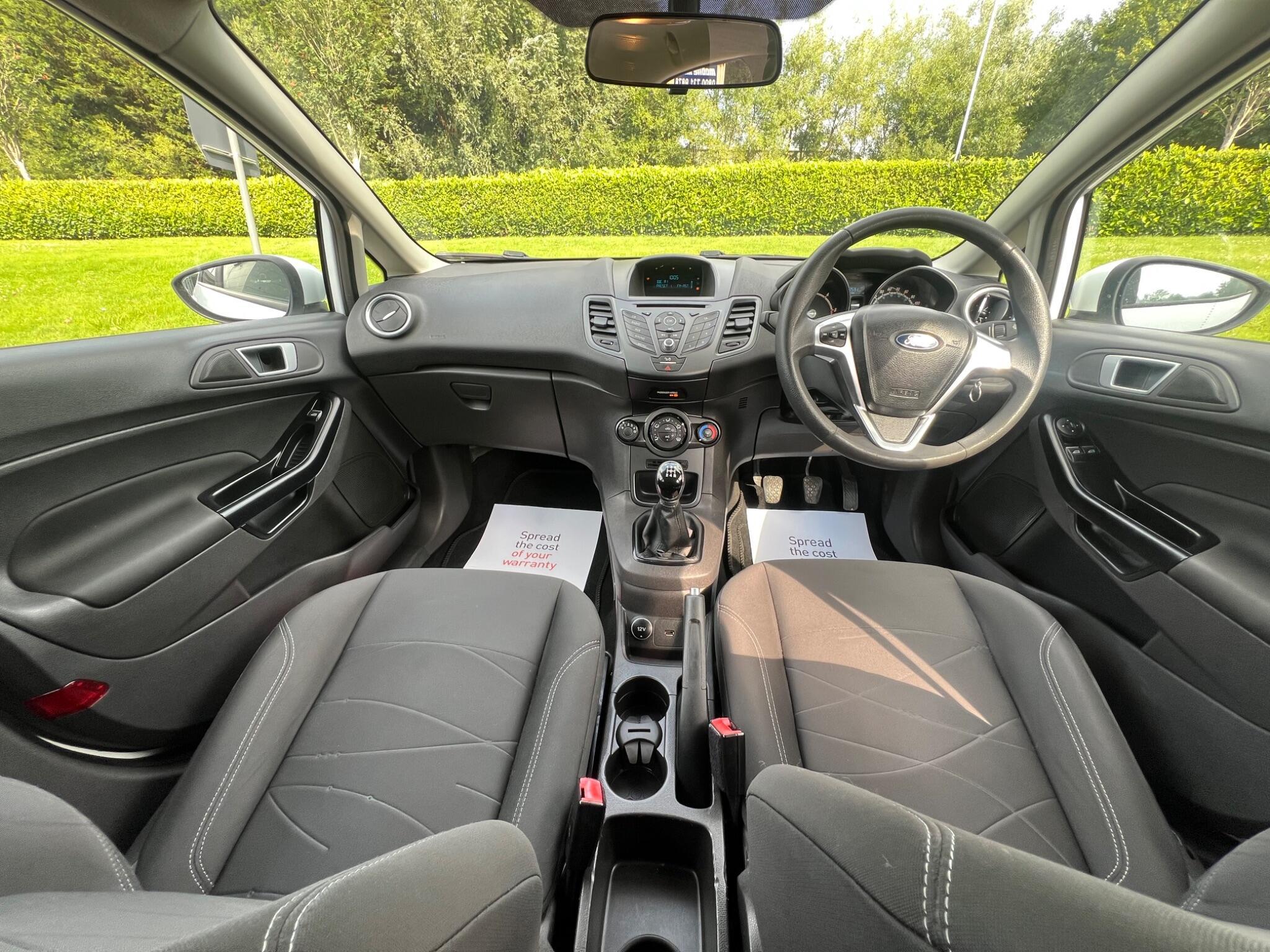 Ford Fiesta - Image 22