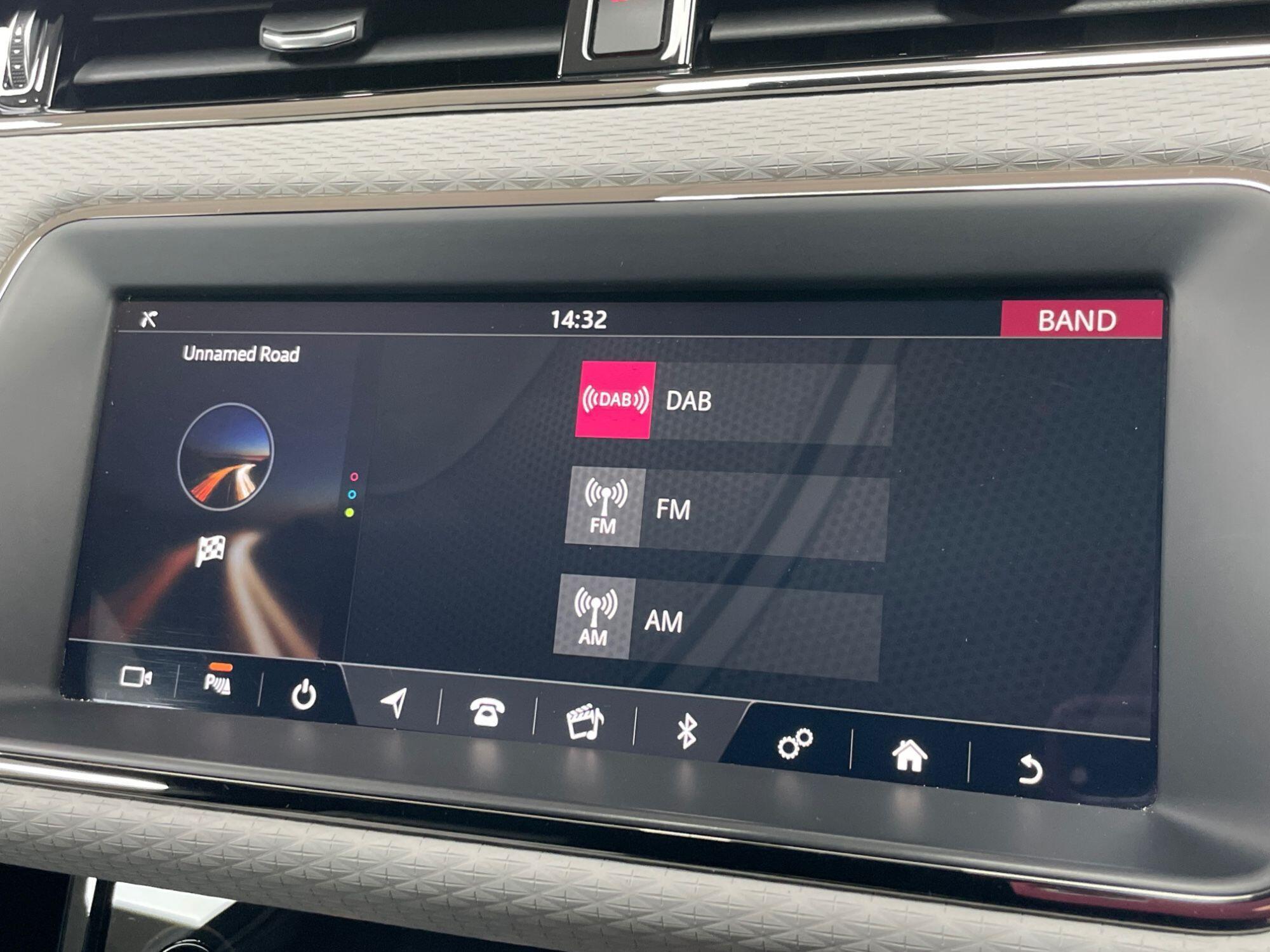 Land Rover Range Rover Evoque - Image 43