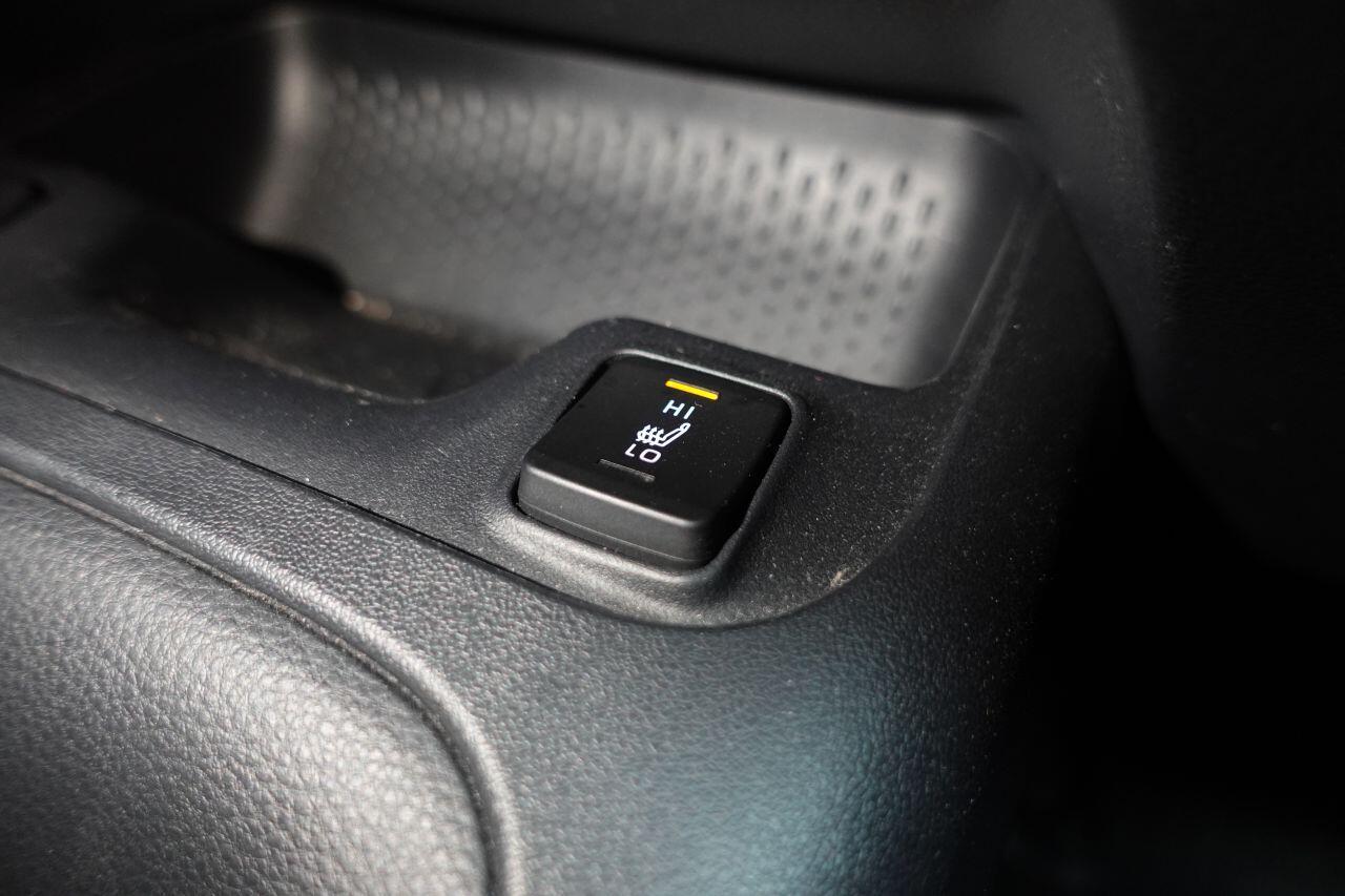 Toyota Corolla - Image 21