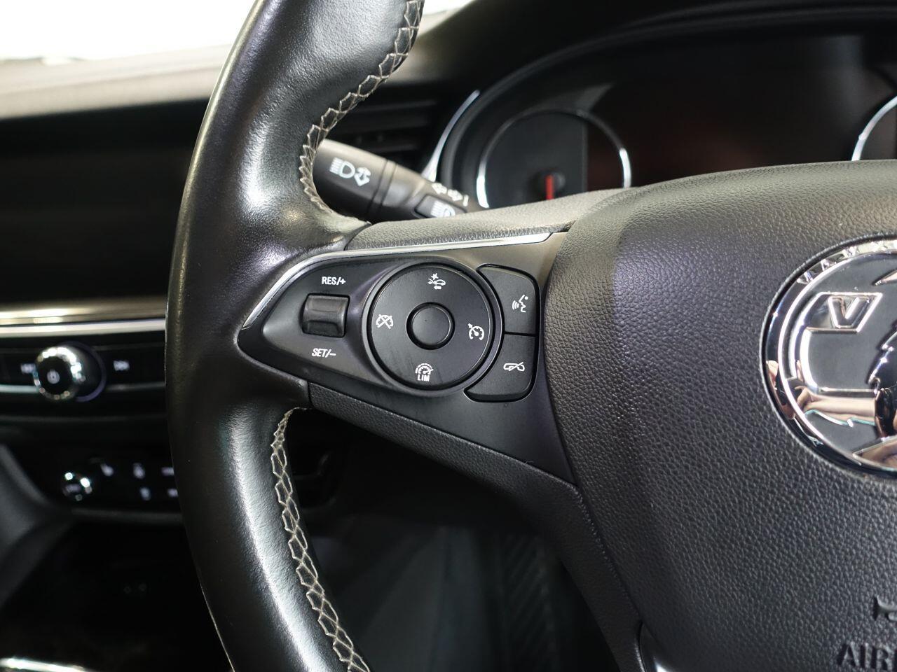 Vauxhall Insignia - Image 20
