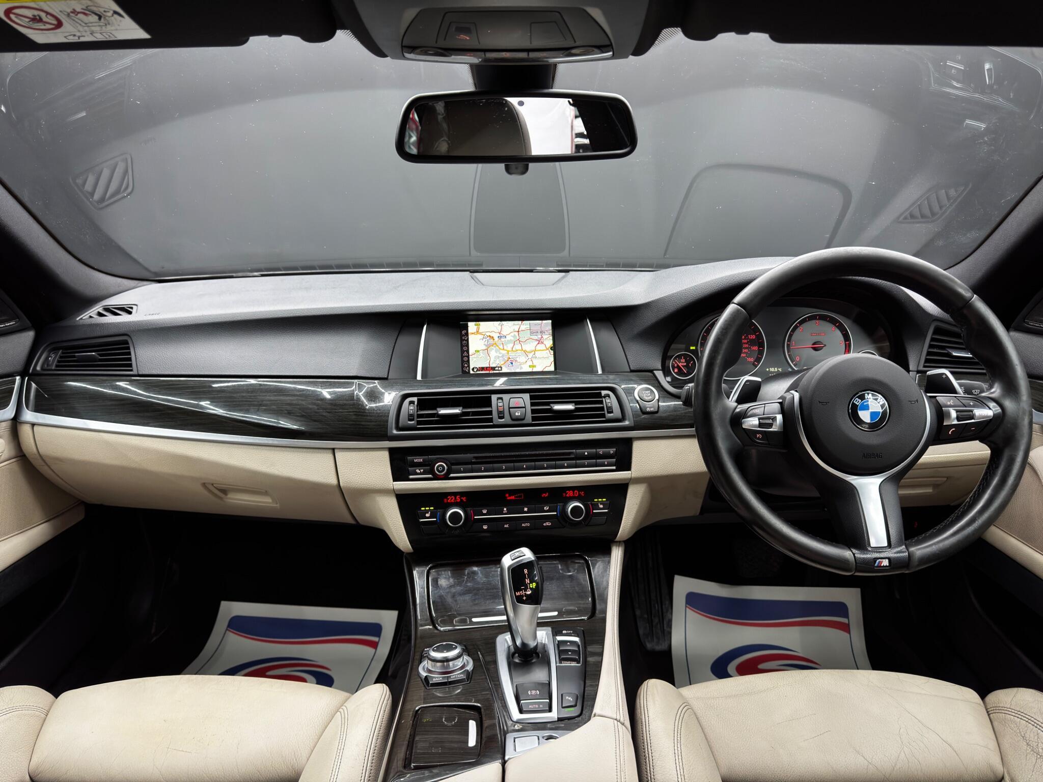 BMW 5 Series - Image 10