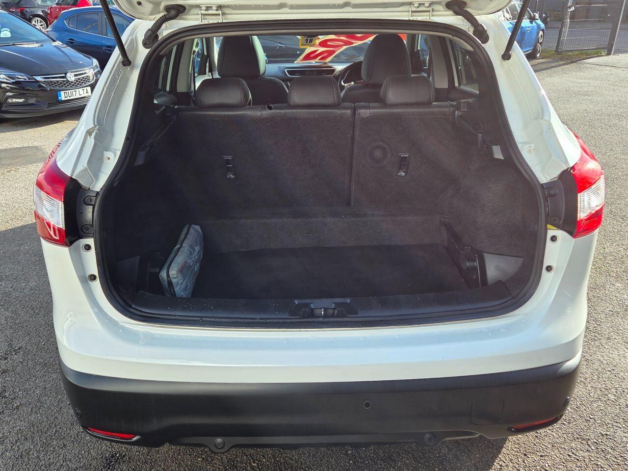 Nissan Qashqai - Image 9