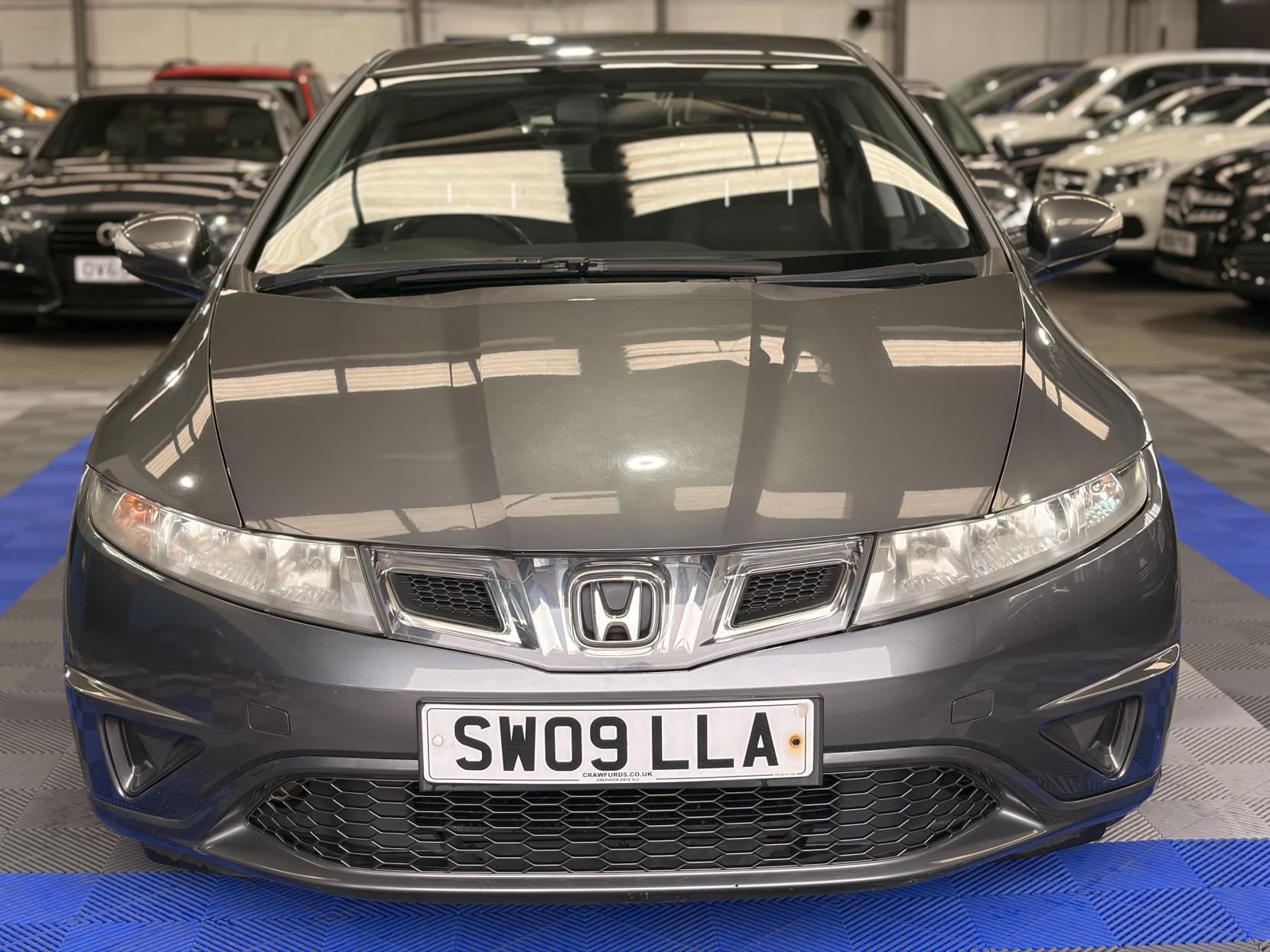 Honda Civic - Image 2