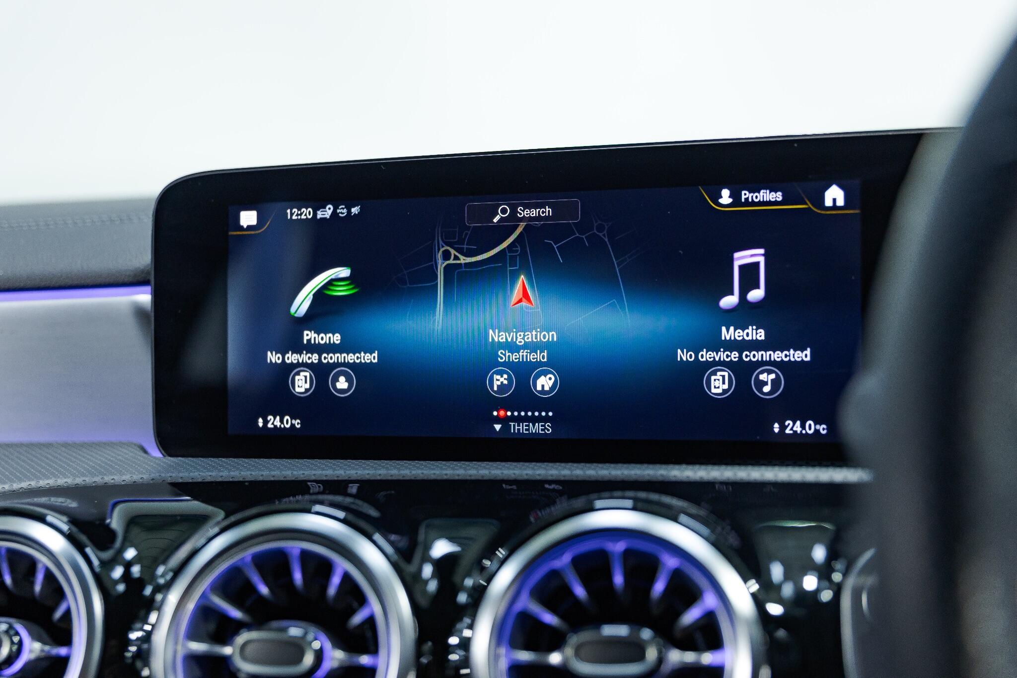 Mercedes CLA - Image 37