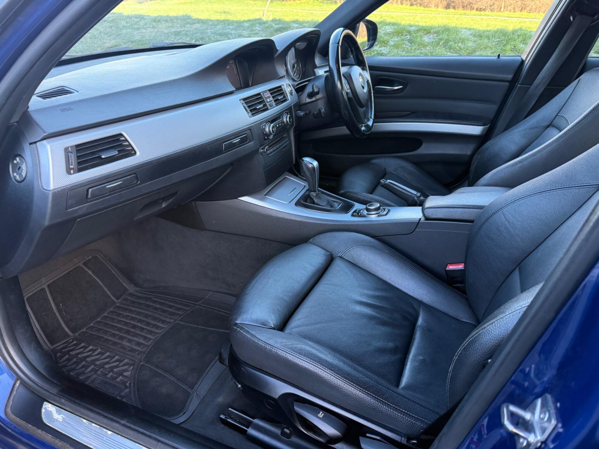 BMW 3 Series - Image 10