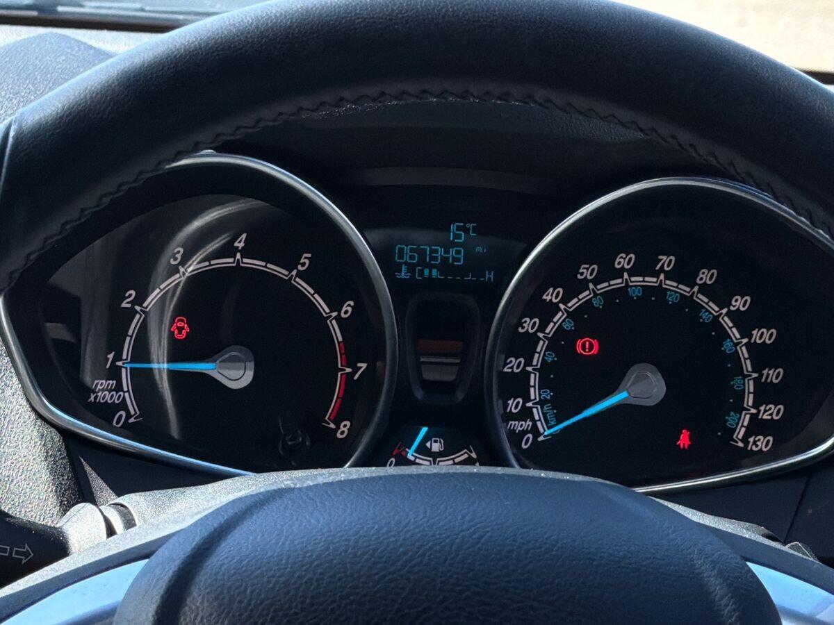 Ford Fiesta - Image 18