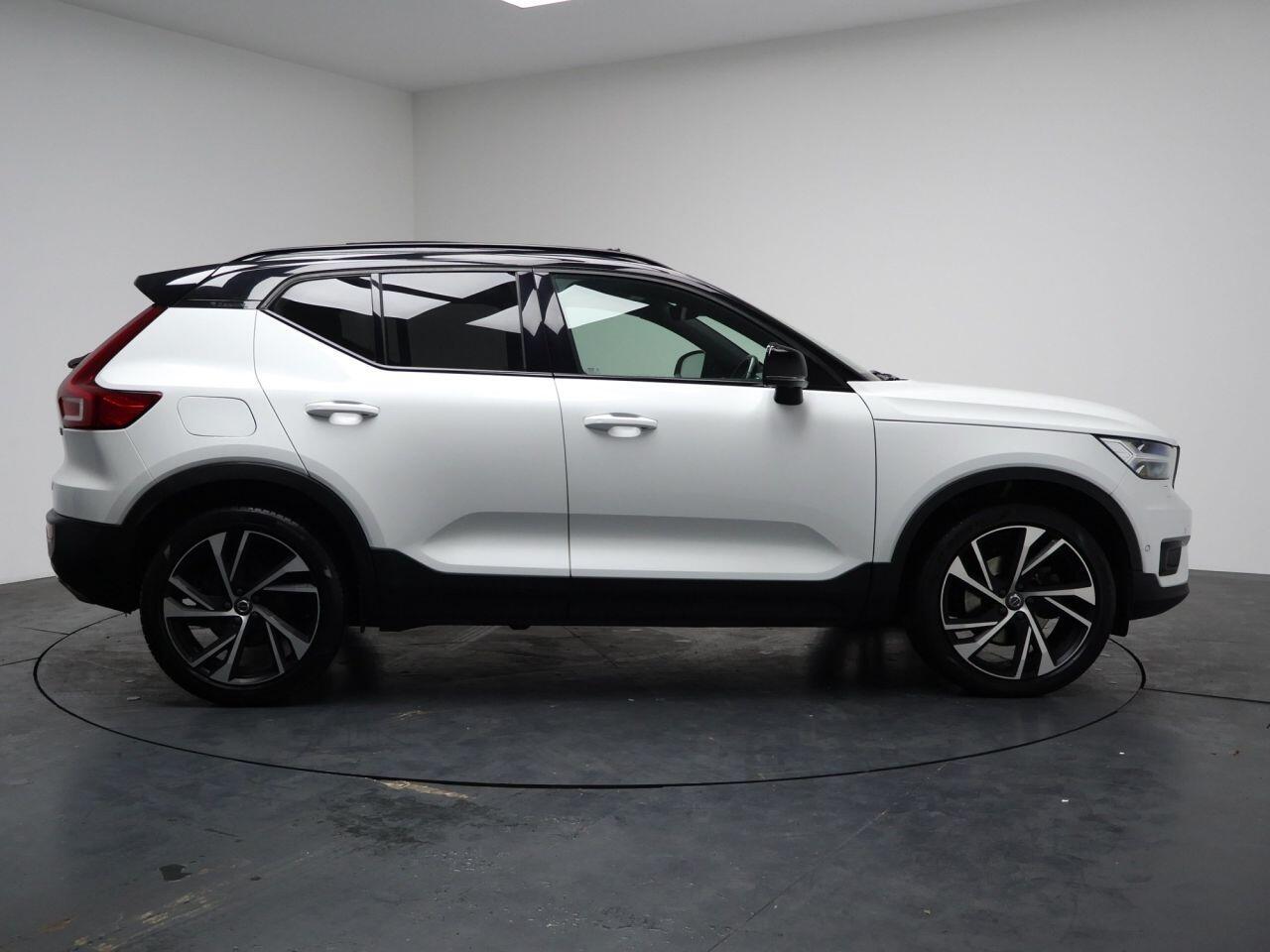 Volvo XC40 - Image 21