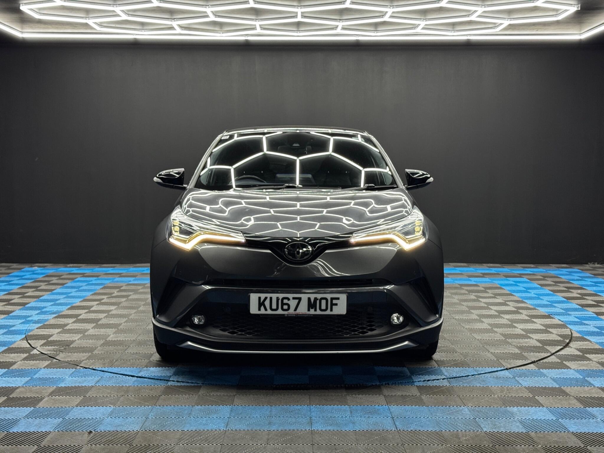 Toyota C-Hr - Image 2