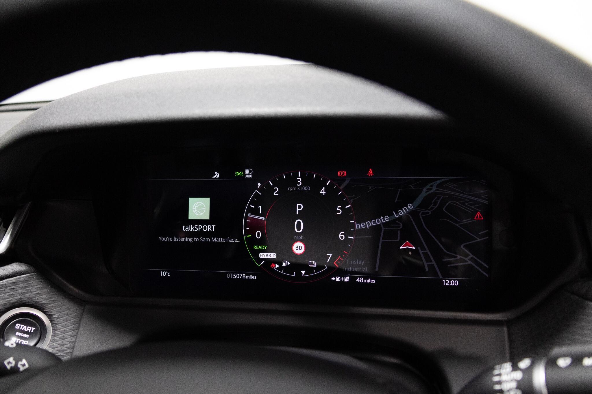 Land Rover Range Rover Velar - Image 33