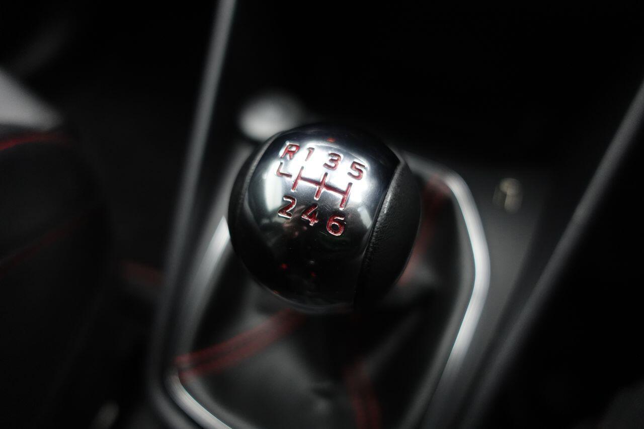 Ford Fiesta - Image 51