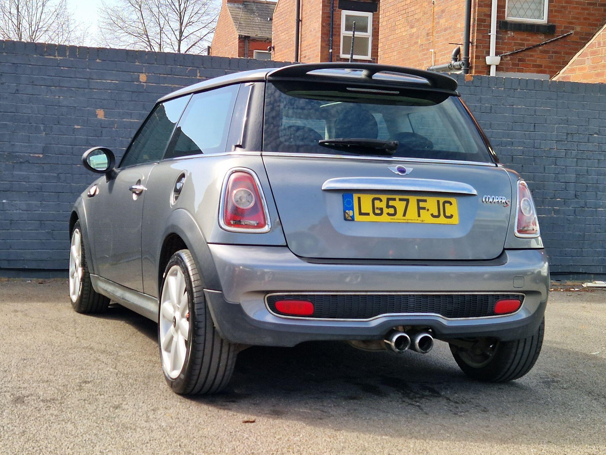 MINI Hatch - Image 23