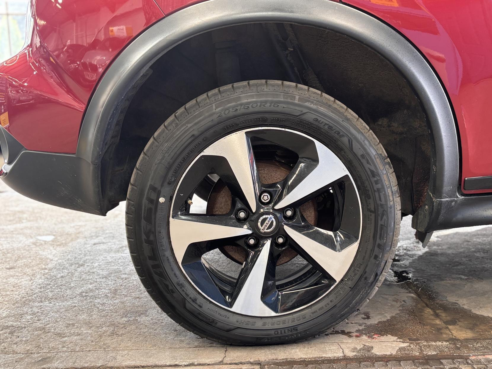 Nissan Juke - Image 15