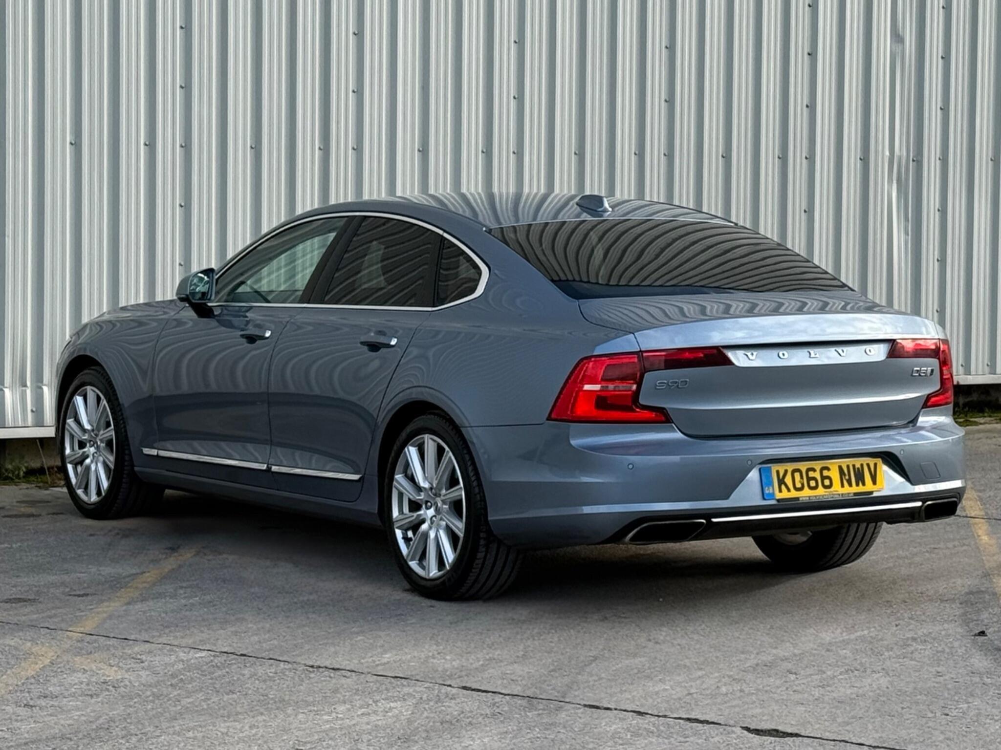 Volvo S90 - Image 19