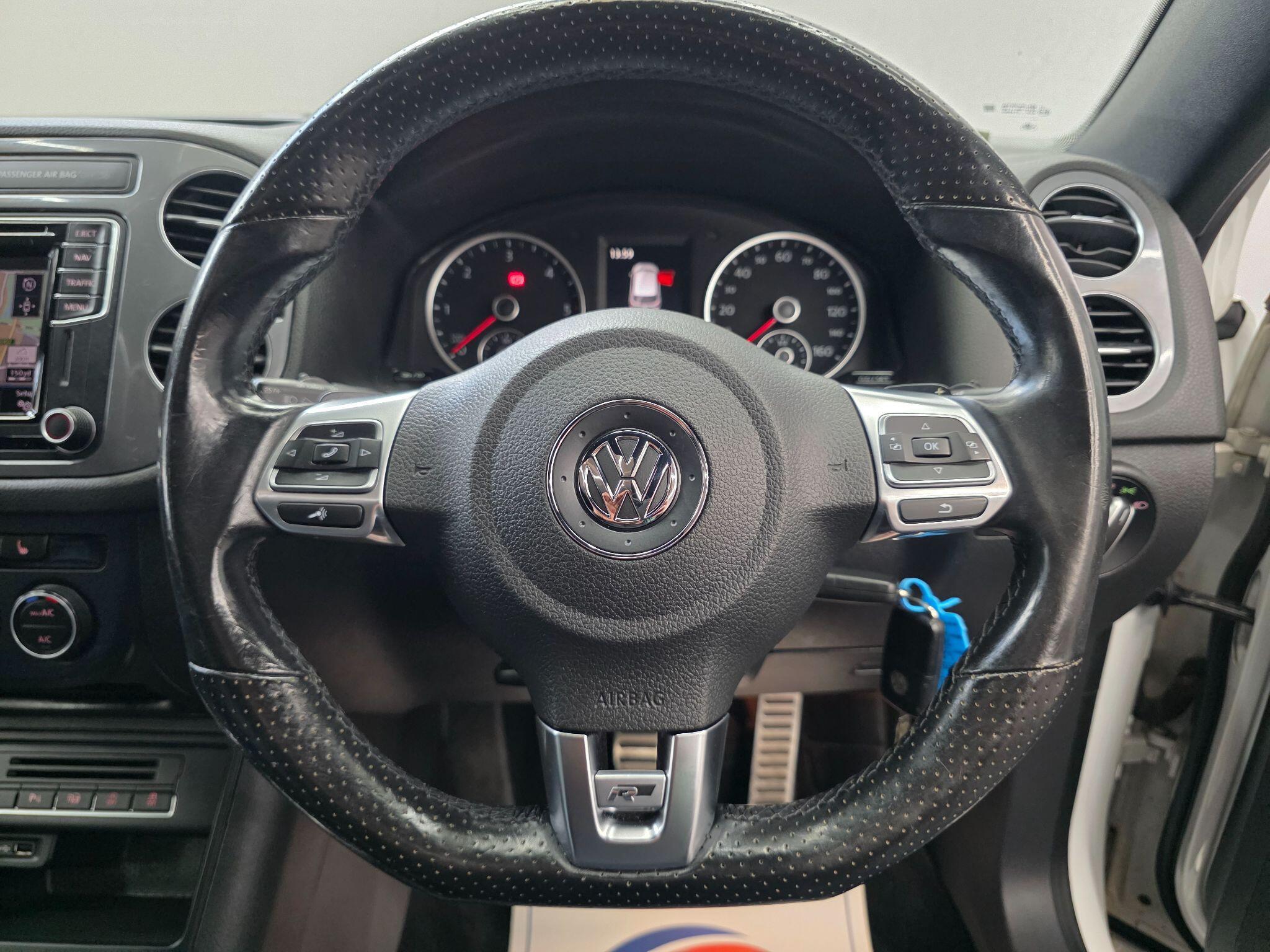 Volkswagen Tiguan - Image 20