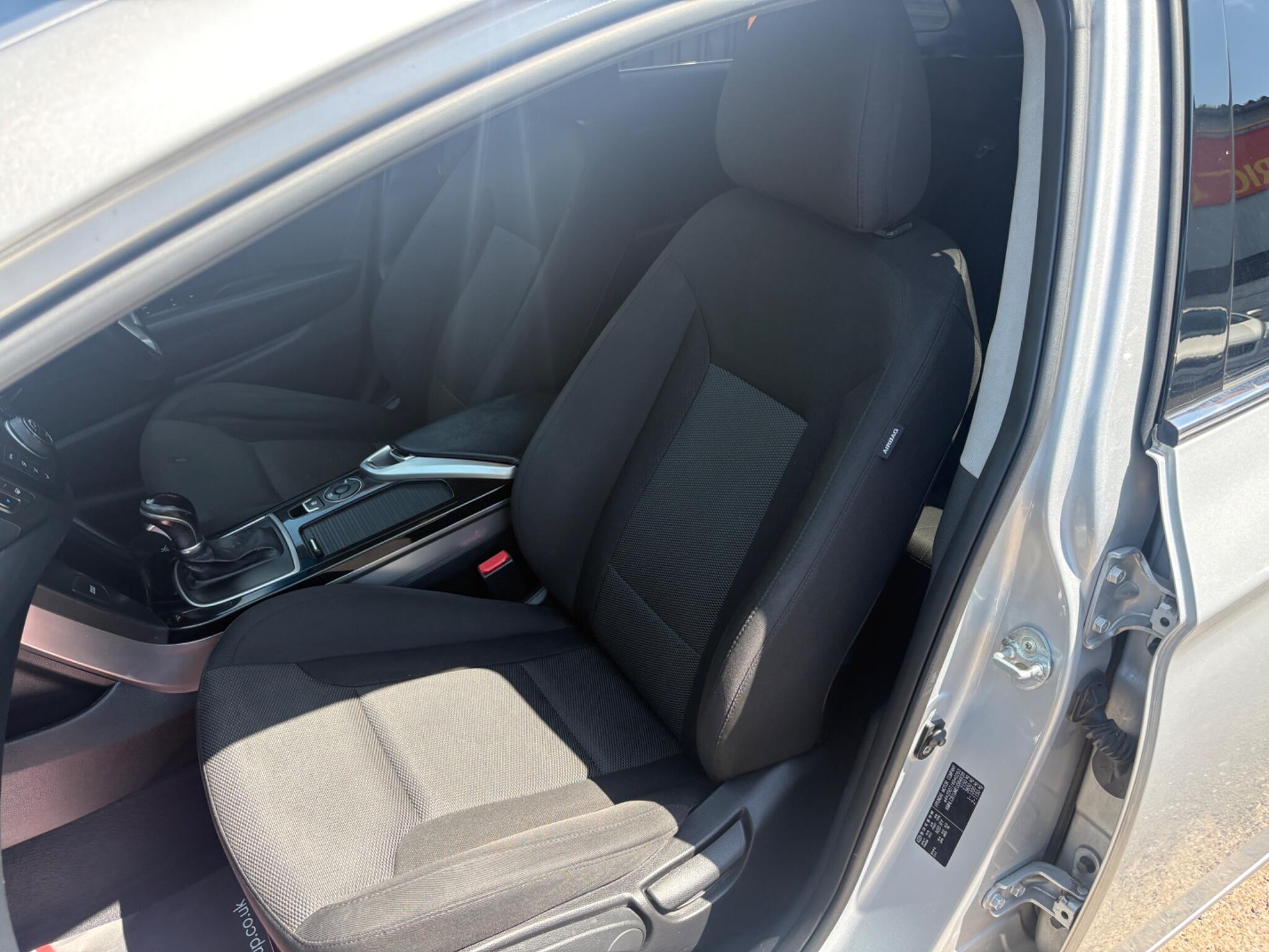 Hyundai i40 - Image 17