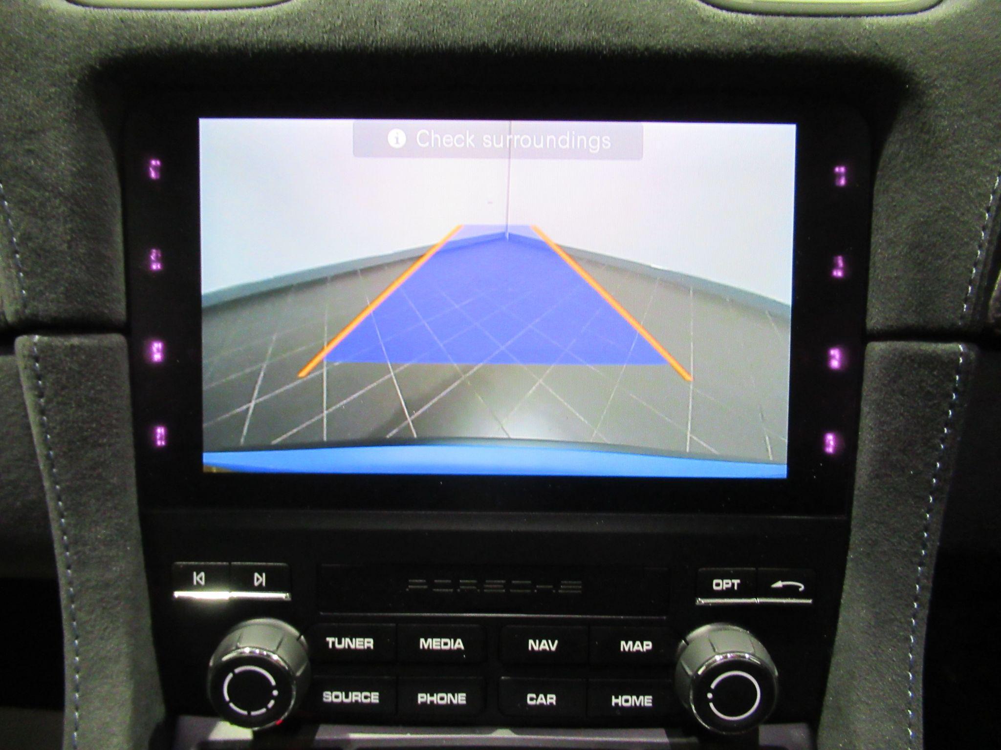 Porsche 718 Cayman - Image 58