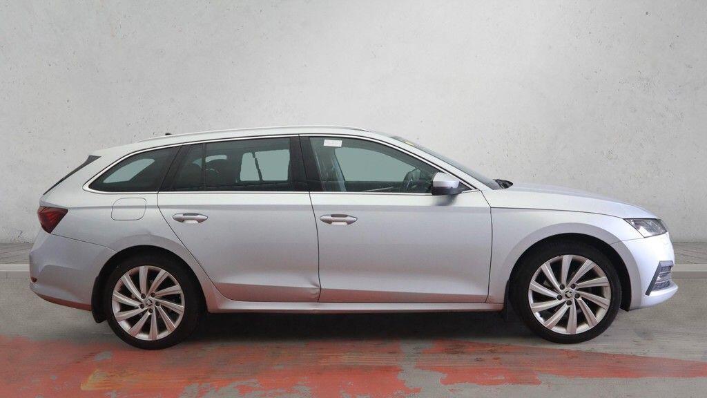 Skoda Octavia - Image 8