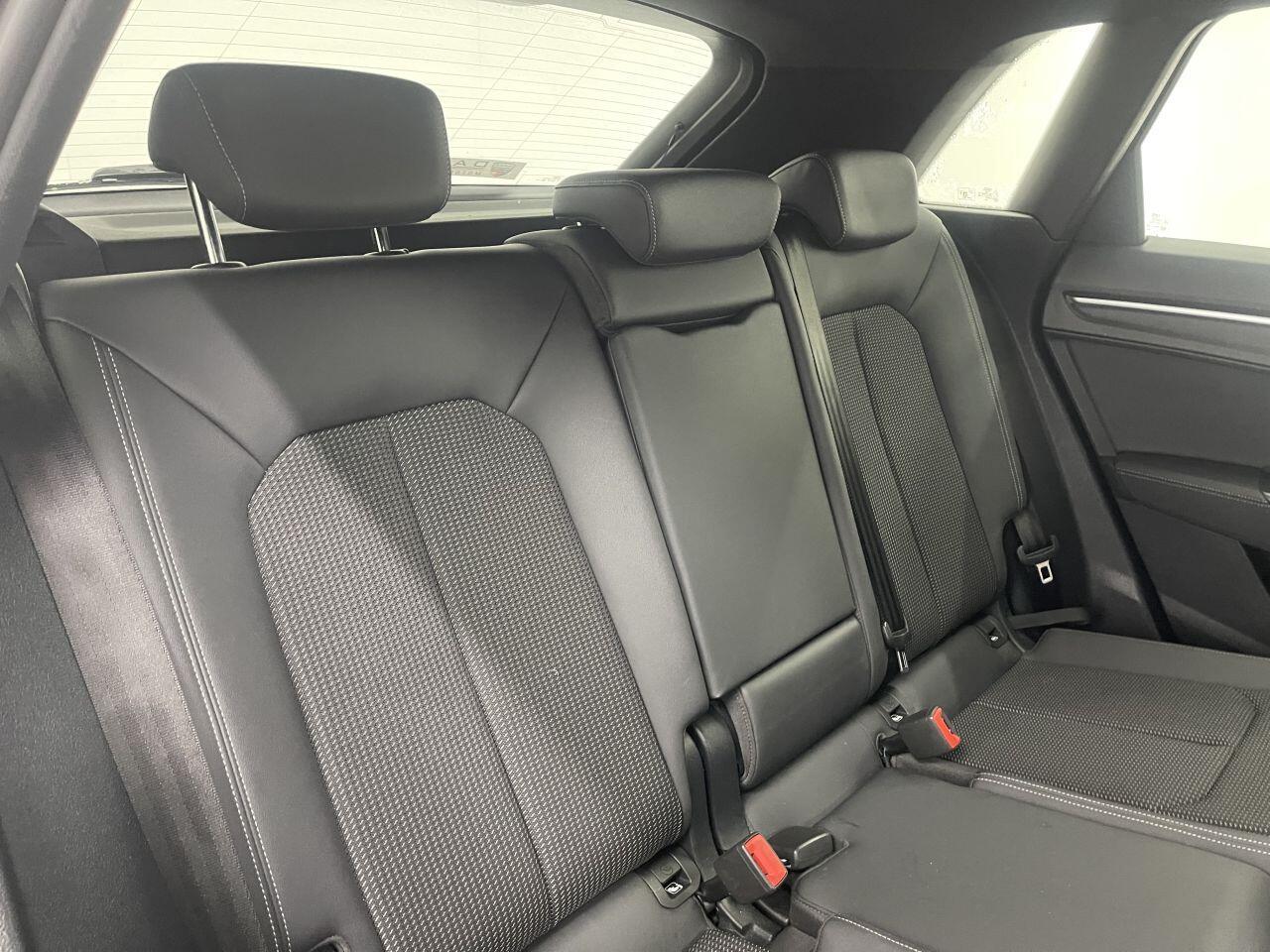 Audi Q3 - Image 17