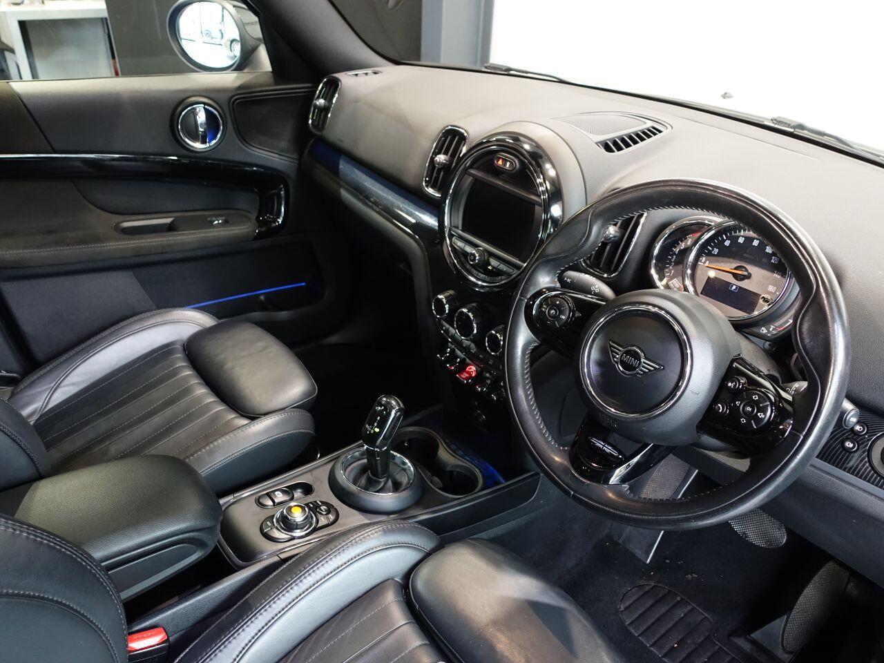 MINI Countryman - Image 3